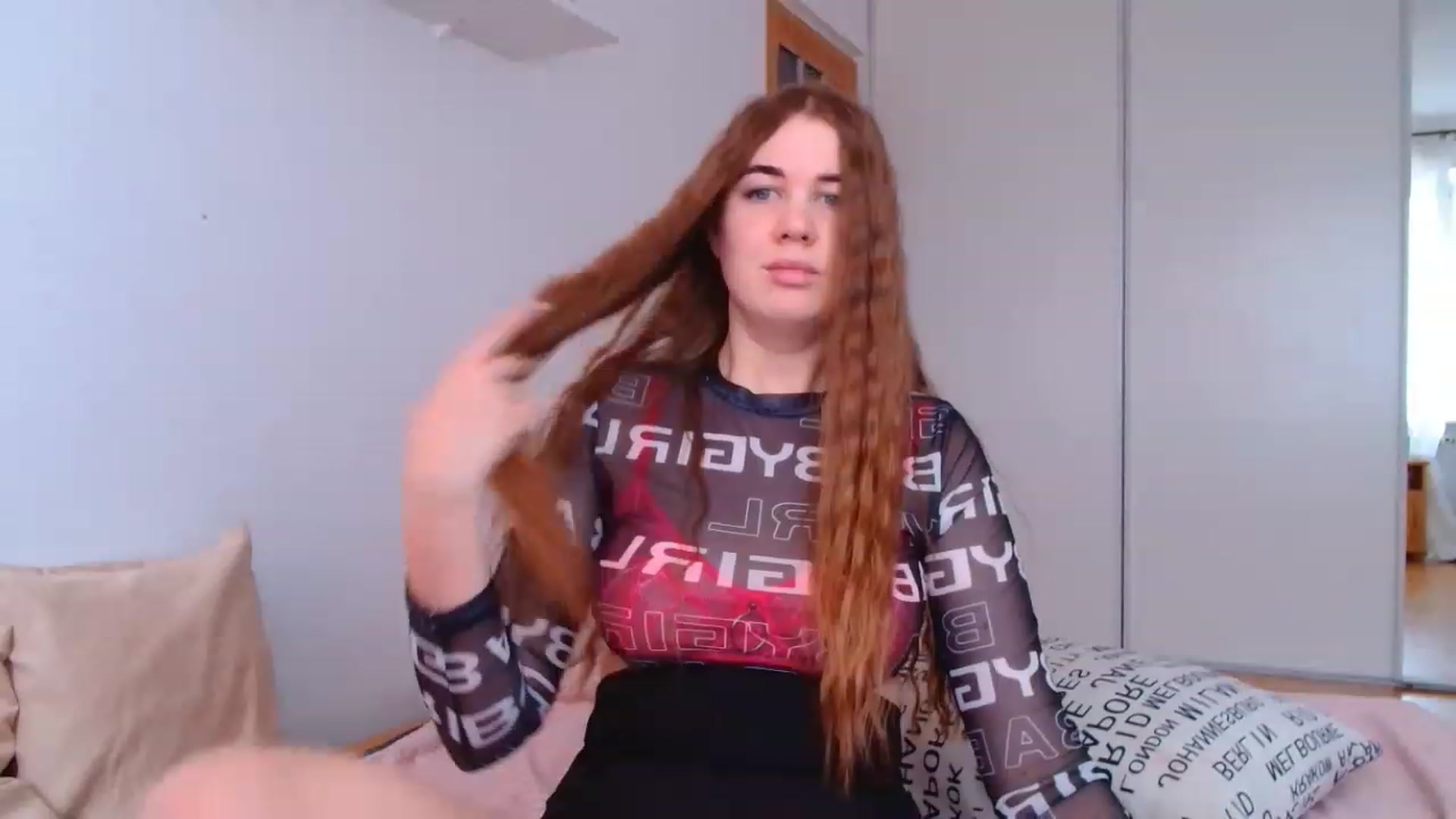 Gallery image thumbnail from IFlowersGirl's myfreecams stream on, 01/02/2023, 11:09 image 5 of 20
