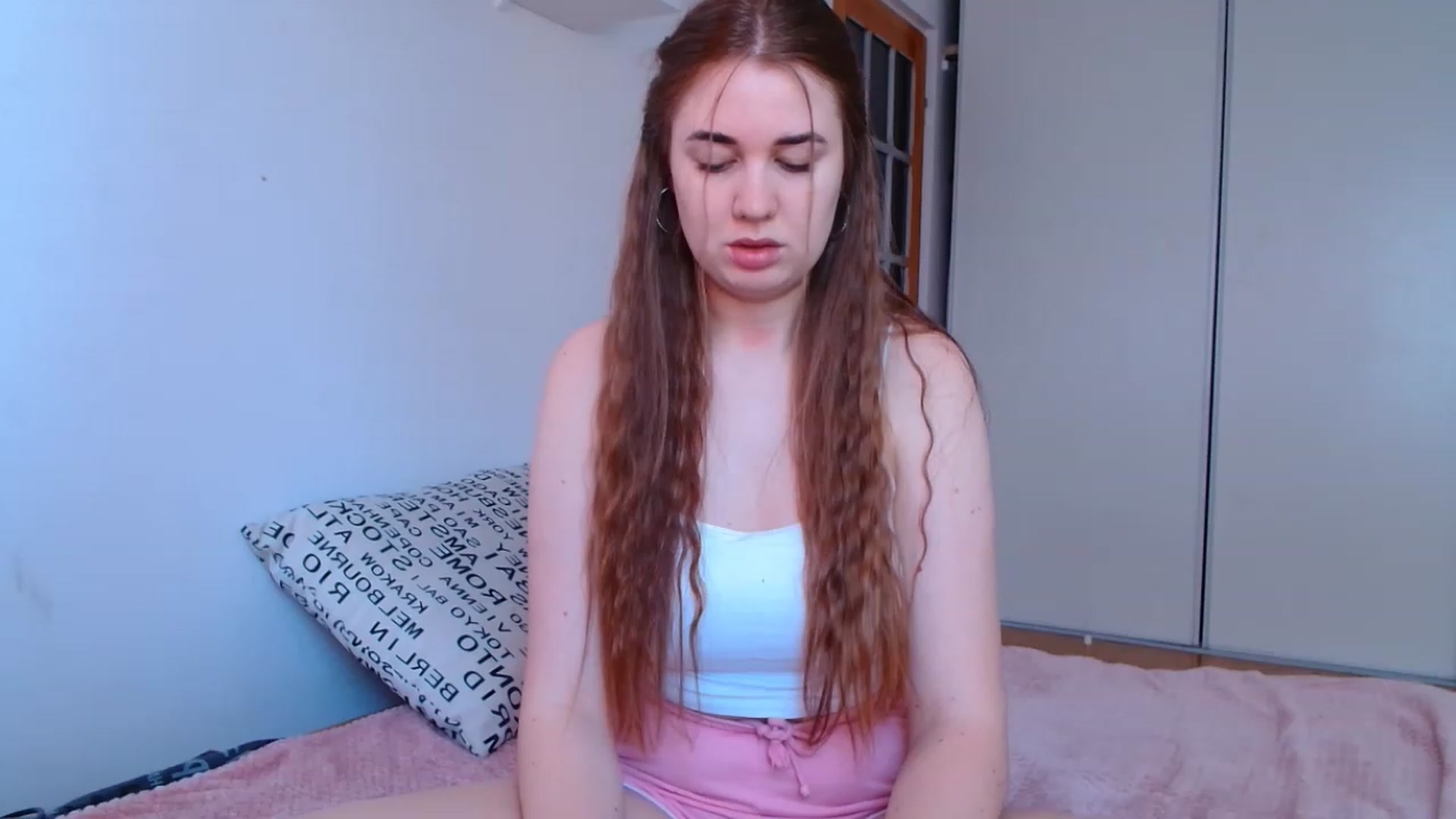 Gallery image thumbnail from IFlowersGirl's myfreecams stream on, 01/03/2023, 08:37 image 19 of 20
