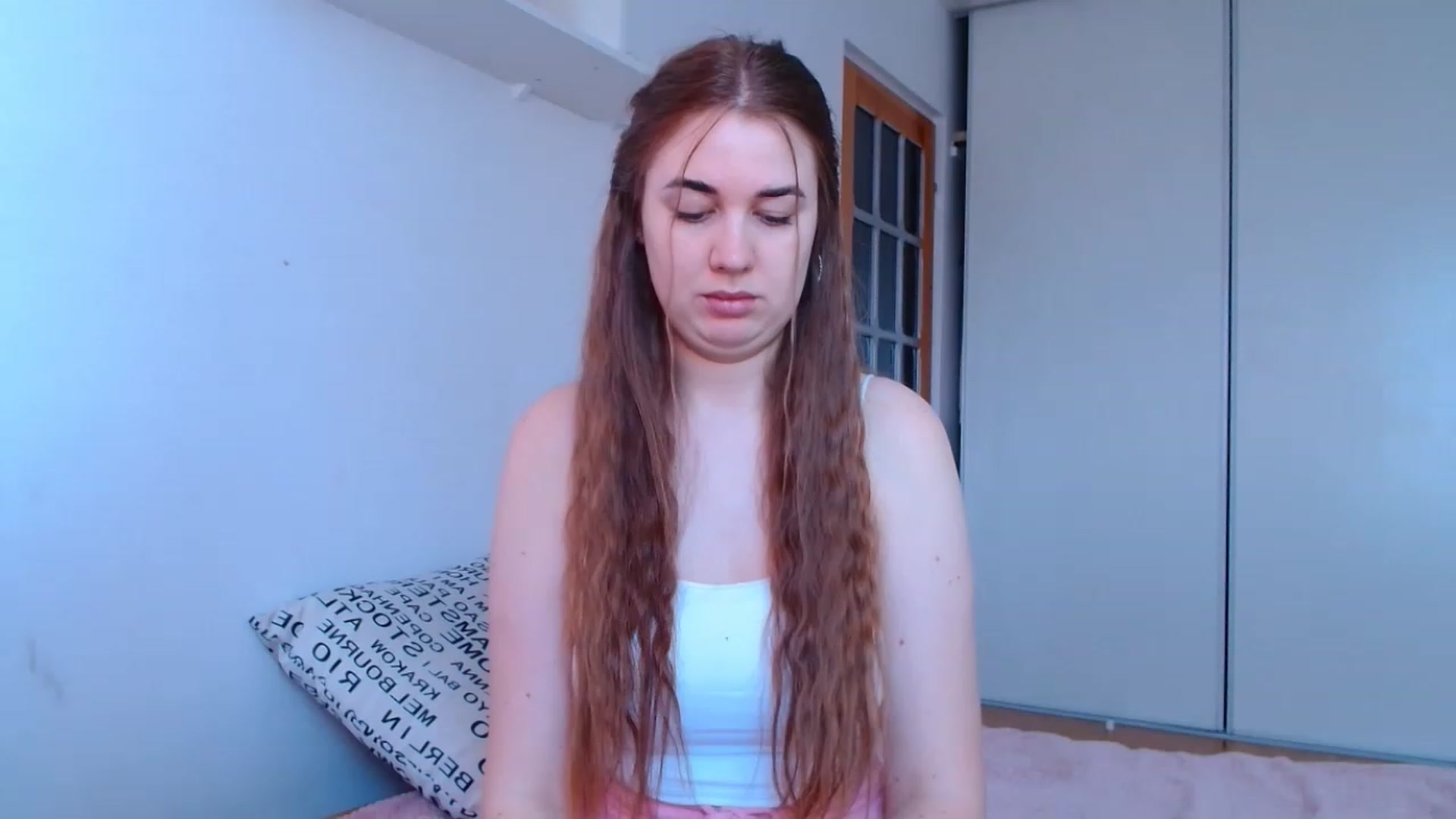 Gallery image thumbnail from IFlowersGirl's myfreecams stream on, 01/03/2023, 09:32 image 9 of 20