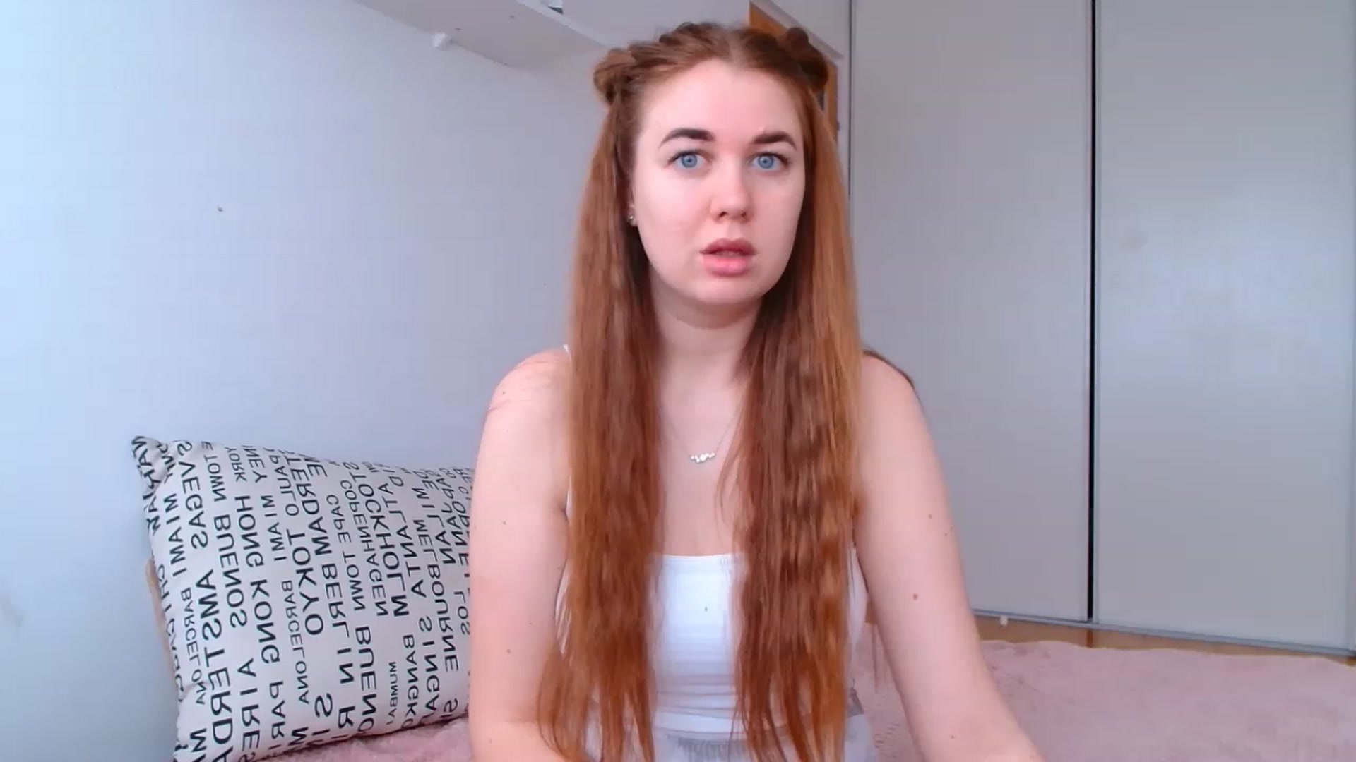 Gallery image thumbnail from IFlowersGirl's myfreecams stream on, 01/04/2023, 10:33 image 11 of 20