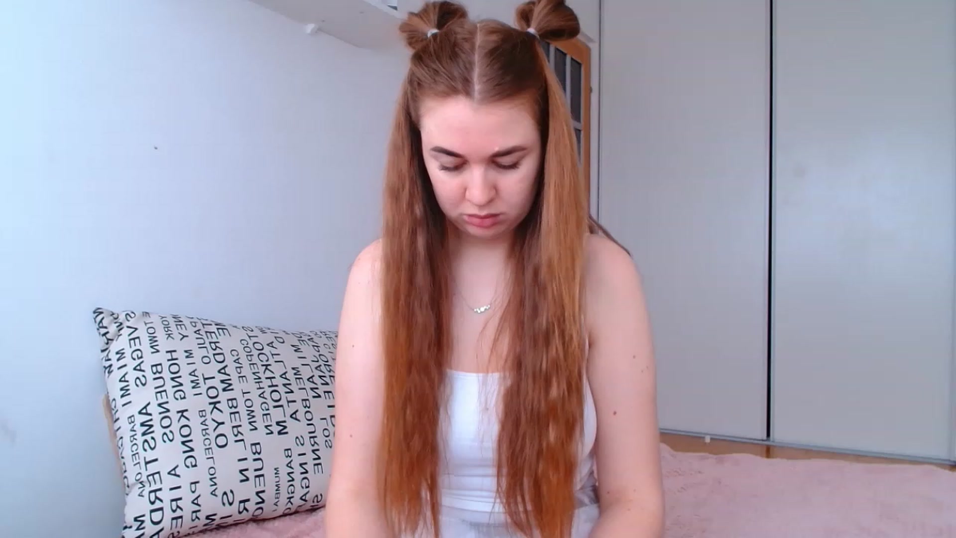 Gallery image thumbnail from IFlowersGirl's myfreecams stream on, 01/04/2023, 10:33 image 4 of 20