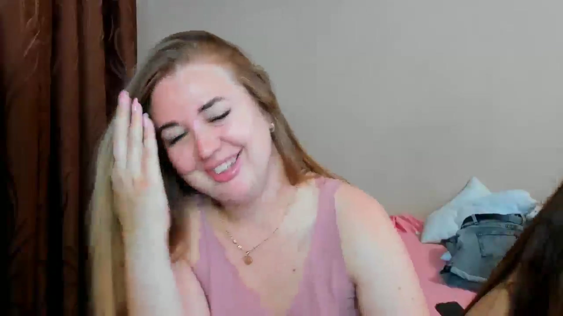 Gallery image thumbnail from IFlowersGirl's myfreecams stream on, 07/08/2024, 09:30 image 18 of 20
