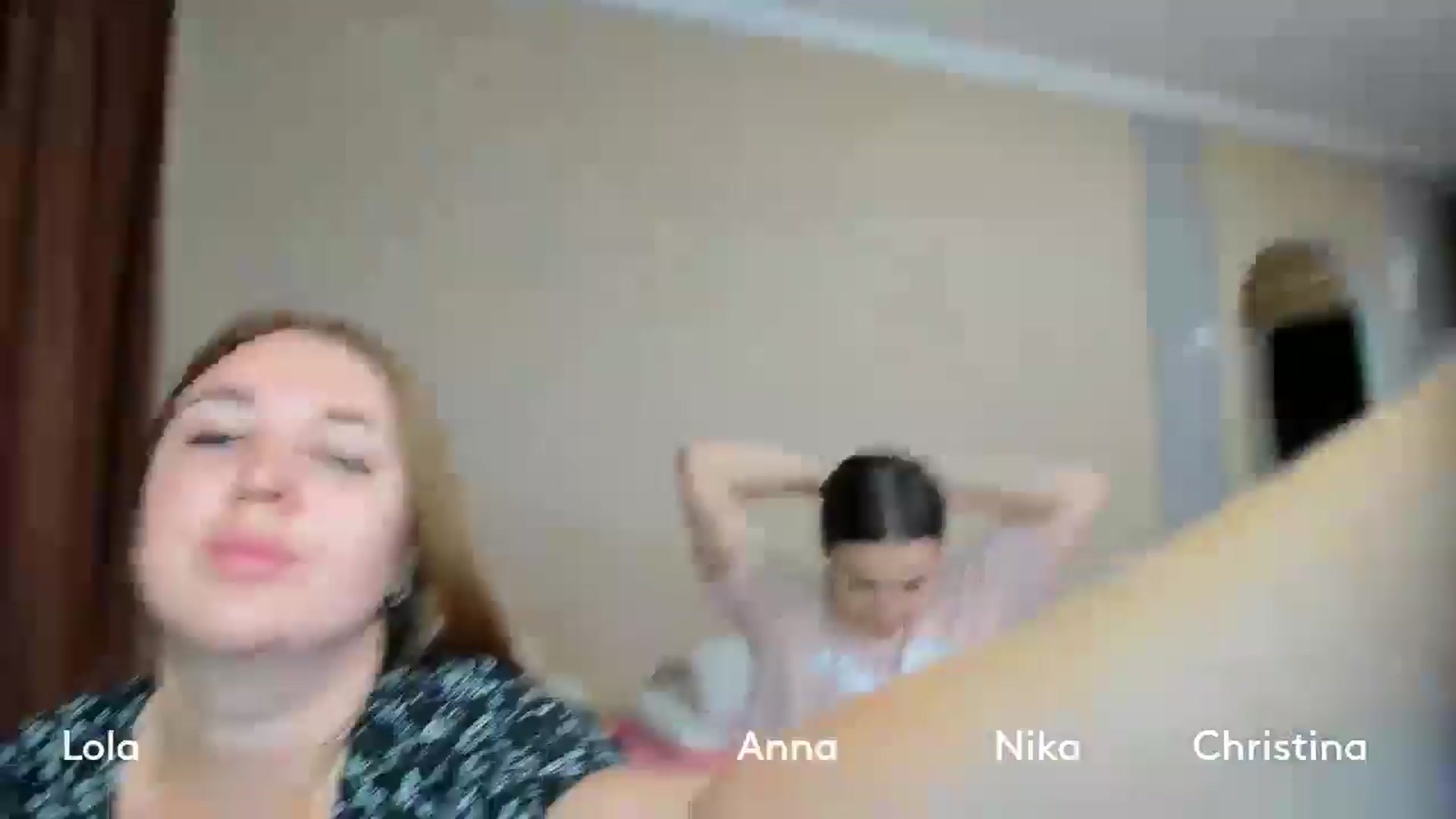 Gallery image thumbnail from IFlowersGirl's myfreecams stream on, 07/12/2024, 10:32 image 1 of 20