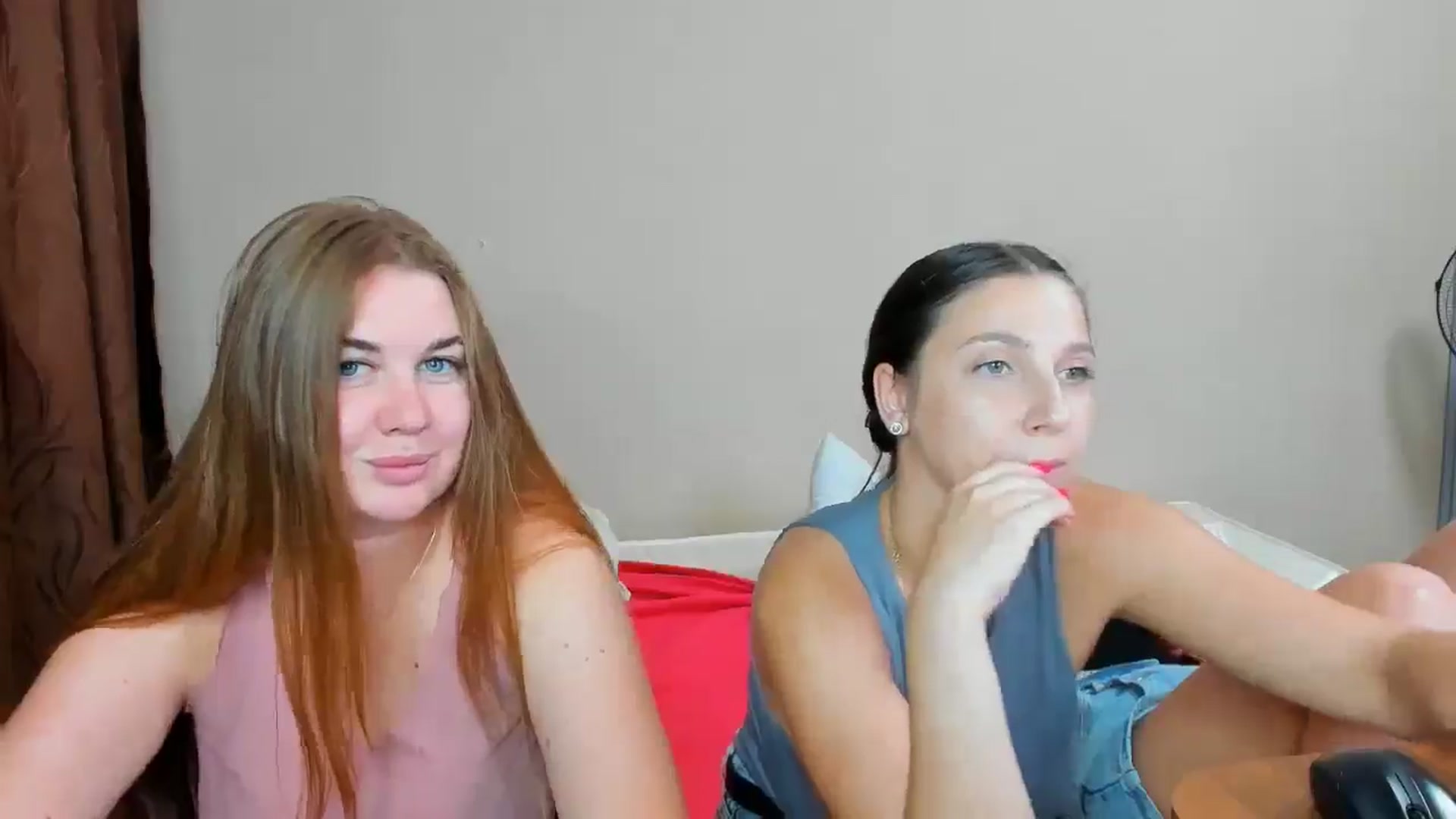 Gallery image thumbnail from IFlowersGirl's myfreecams stream on, 07/17/2024, 11:06 image 20 of 20