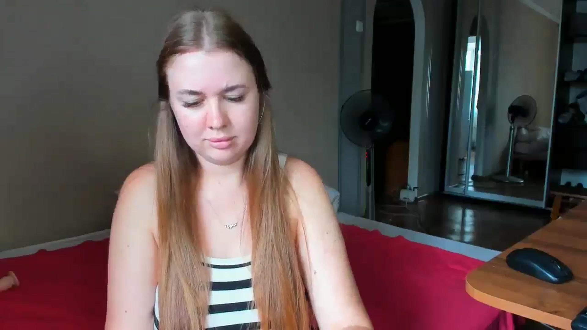 Gallery image thumbnail from IFlowersGirl's myfreecams stream on, 07/26/2024, 10:39 image 8 of 20