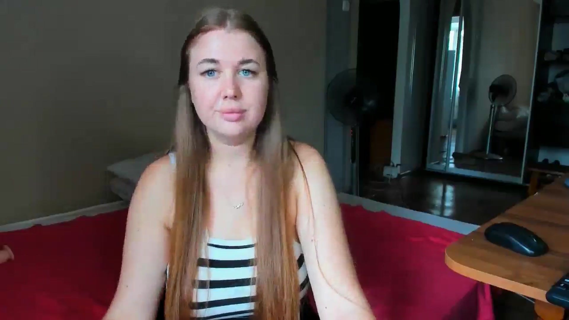 Gallery image thumbnail from IFlowersGirl's myfreecams stream on, 07/26/2024, 10:39 image 4 of 20