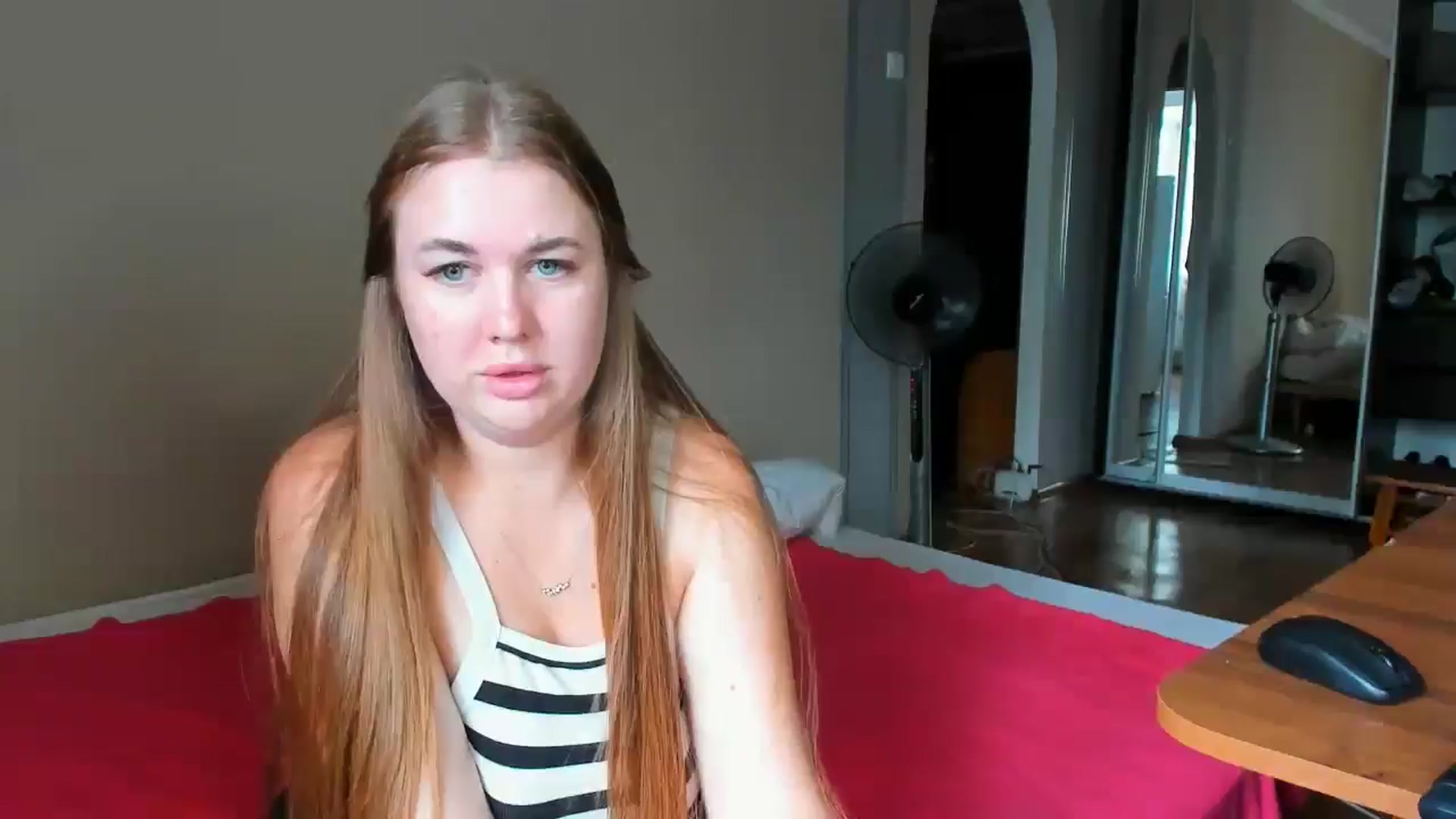 Gallery image thumbnail from IFlowersGirl's myfreecams stream on, 07/26/2024, 10:39 image 13 of 20