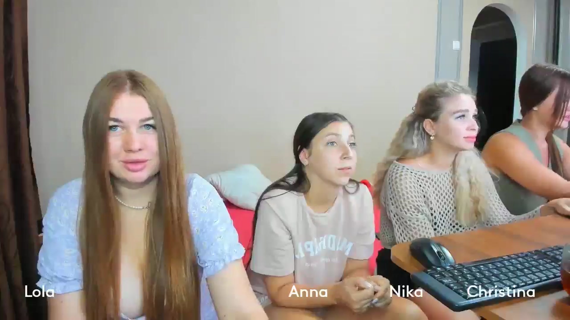 Gallery image thumbnail from IFlowersGirl's myfreecams stream on, 07/30/2024, 07:58 image 6 of 20