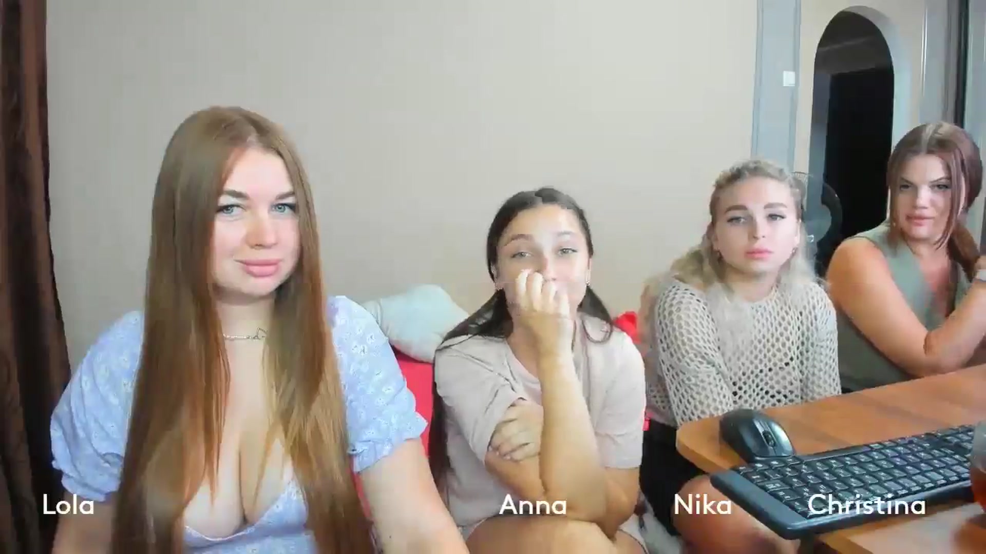 Gallery image thumbnail from IFlowersGirl's myfreecams stream on, 07/30/2024, 07:58 image 5 of 20