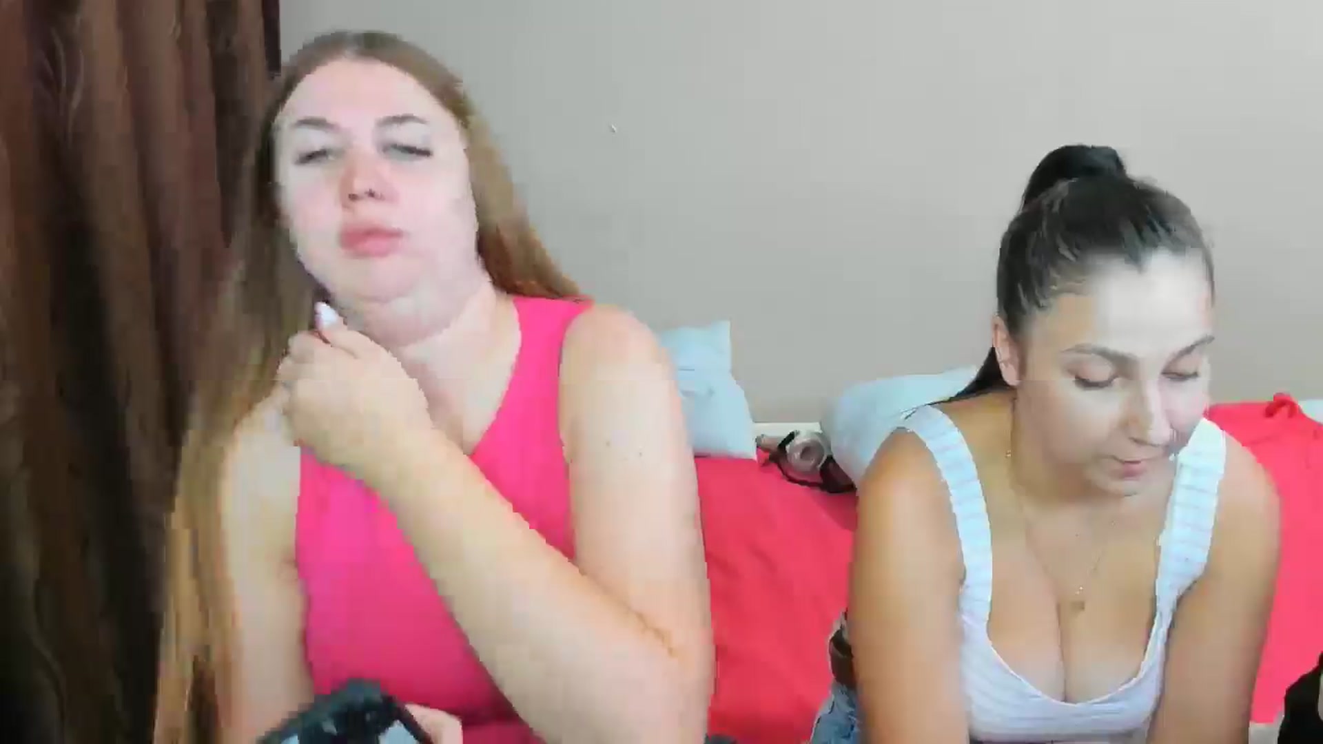 Gallery image thumbnail from IFlowersGirl's myfreecams stream on, 07/31/2024, 10:15 image 17 of 20