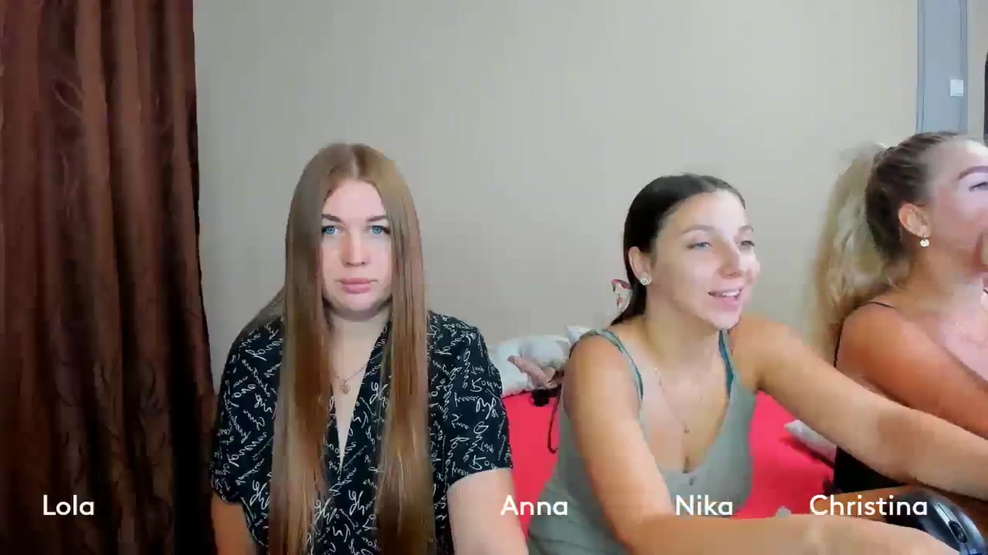 Gallery image thumbnail from IFlowersGirl's myfreecams stream on, 08/02/2024, 08:47 image 17 of 20