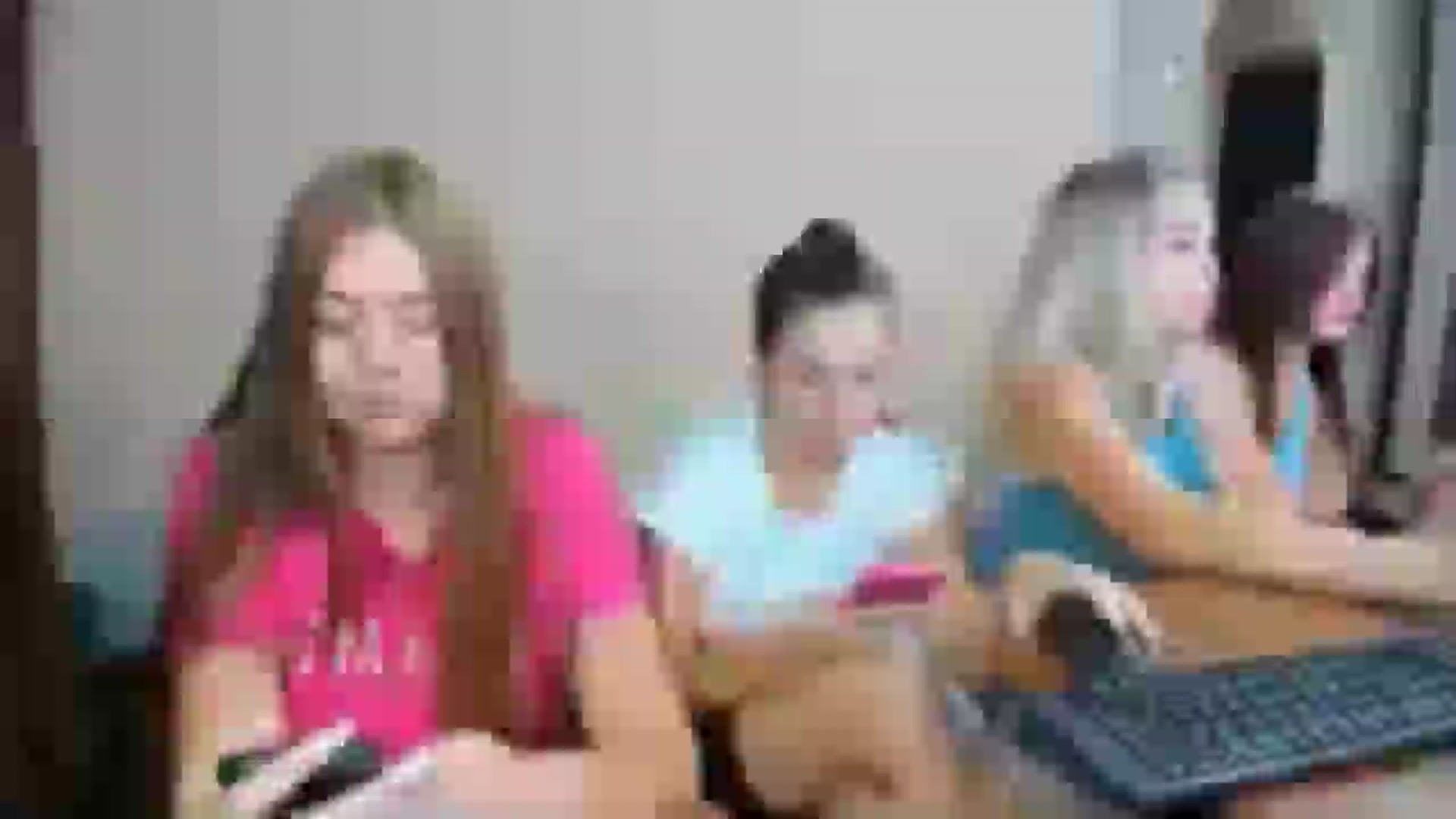 Gallery image thumbnail from IFlowersGirl's myfreecams stream on, 08/16/2024, 09:59 image 1 of 20