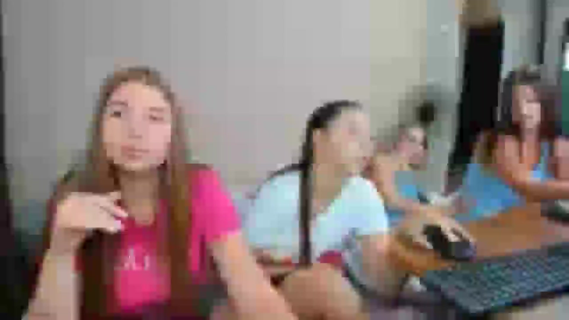 Gallery image thumbnail from IFlowersGirl's myfreecams stream on, 08/16/2024, 10:41 image 7 of 20