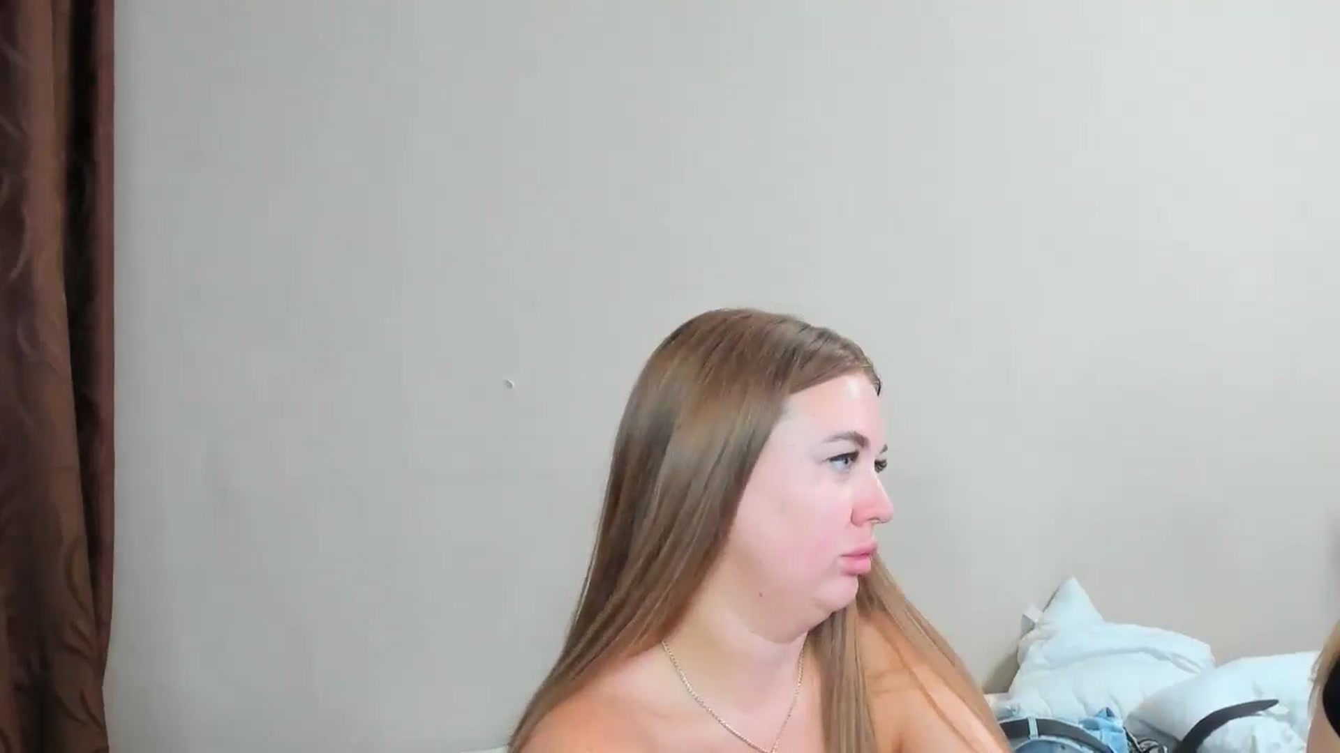 Gallery image thumbnail from IFlowersGirl's myfreecams stream on, 08/17/2024, 09:02 image 13 of 20