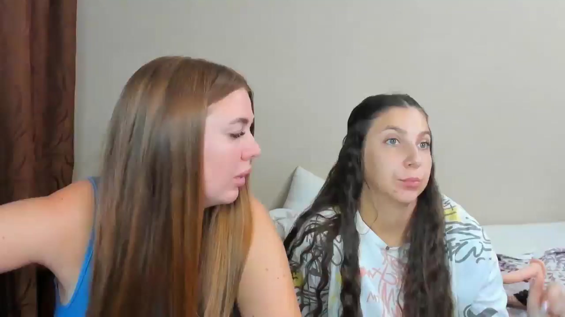Gallery image thumbnail from IFlowersGirl's myfreecams stream on, 08/20/2024, 10:35 image 1 of 20