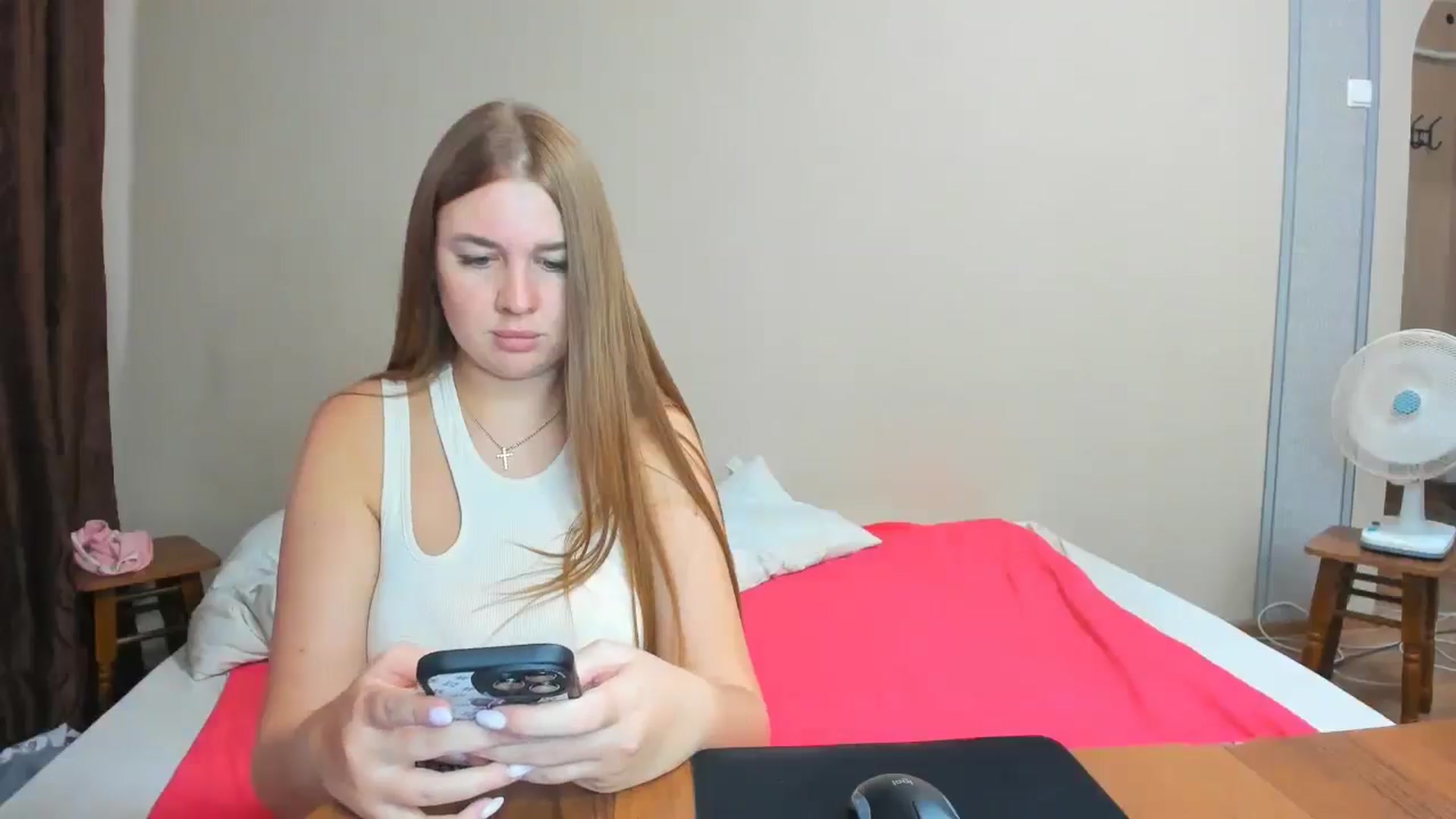 Gallery image thumbnail from IFlowersGirl's myfreecams stream on, 08/30/2024, 12:57 image 5 of 20
