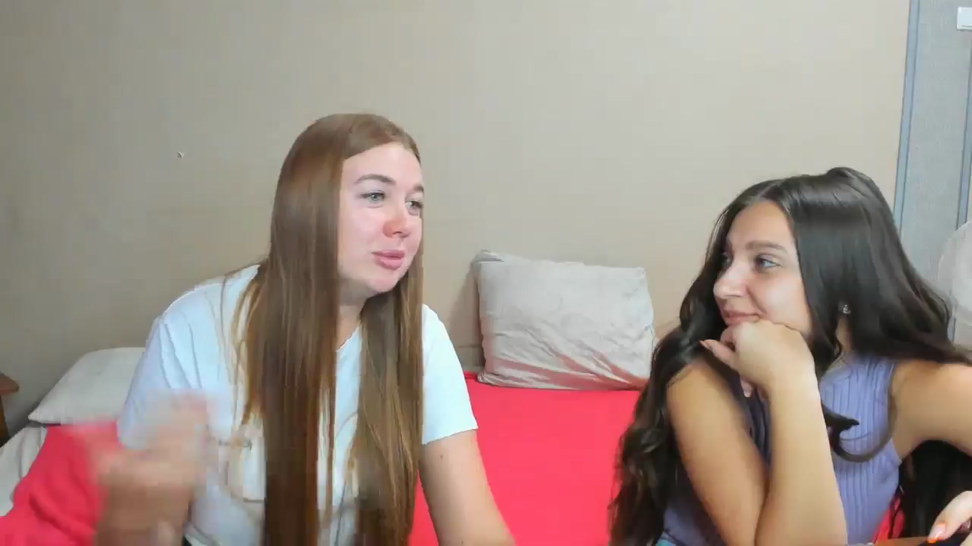 Gallery image thumbnail from IFlowersGirl's myfreecams stream on, 08/31/2024, 09:59 image 13 of 20