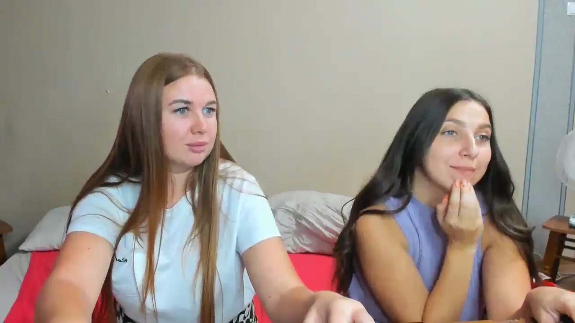 Gallery image thumbnail from IFlowersGirl's myfreecams stream on, 08/31/2024, 10:22 image 4 of 20