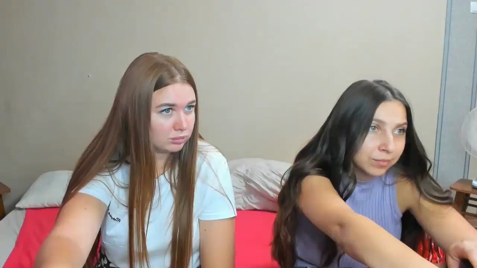 Gallery image thumbnail from IFlowersGirl's myfreecams stream on, 08/31/2024, 10:22 image 6 of 20