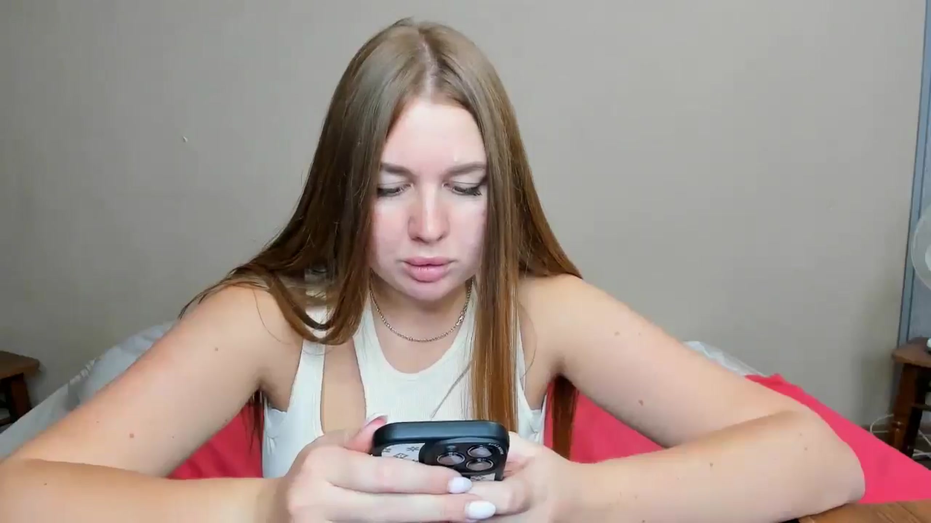Gallery image thumbnail from IFlowersGirl's myfreecams stream on, 09/08/2024, 11:15 image 20 of 20