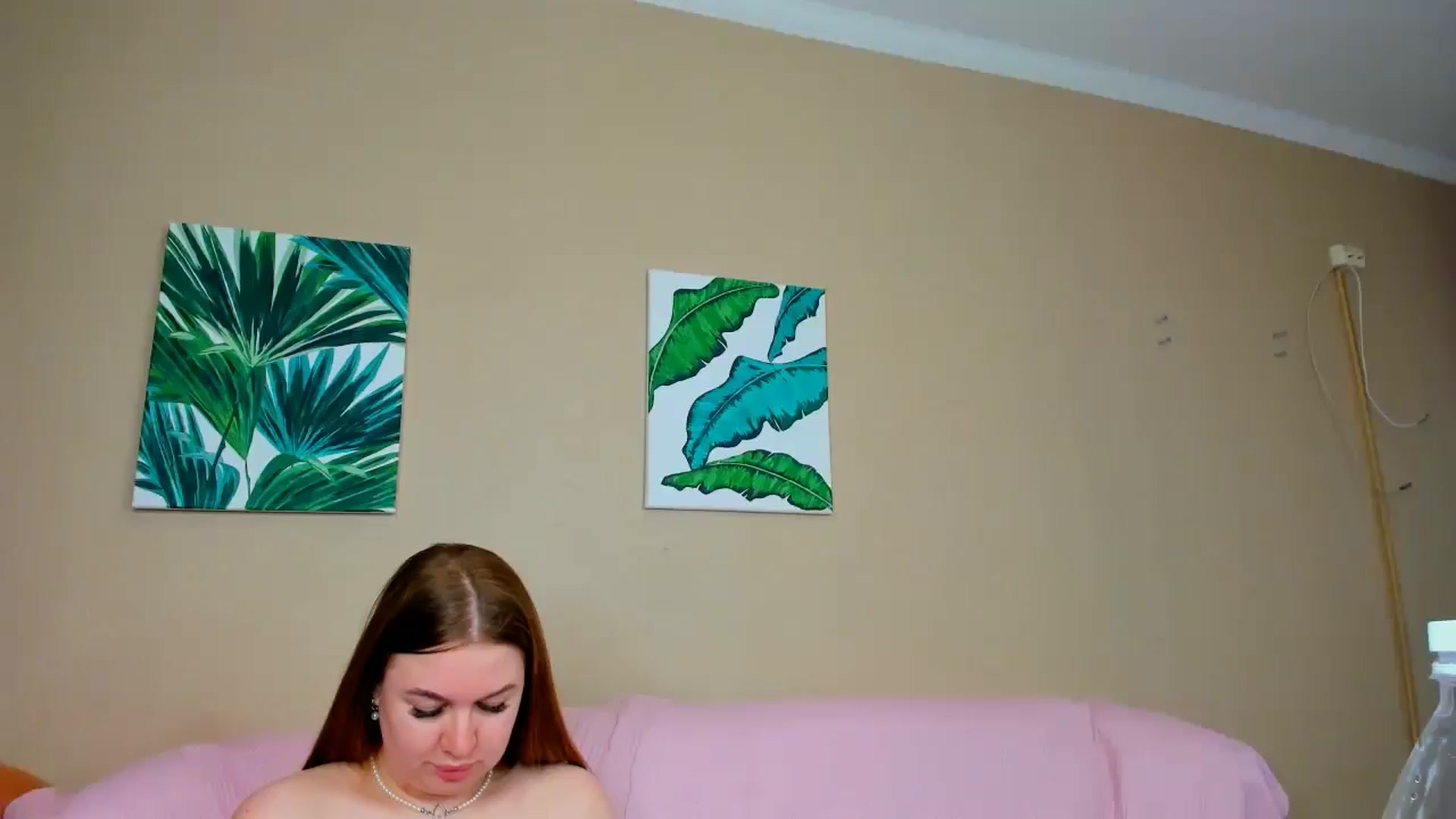 Gallery image thumbnail from IFlowersGirl's myfreecams stream on, 05/17/2025, 12:41 image 4 of 20