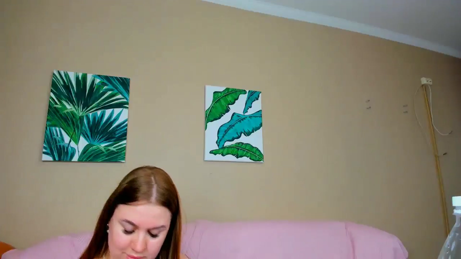 Gallery image thumbnail from IFlowersGirl's myfreecams stream on, 05/17/2025, 12:41 image 9 of 20