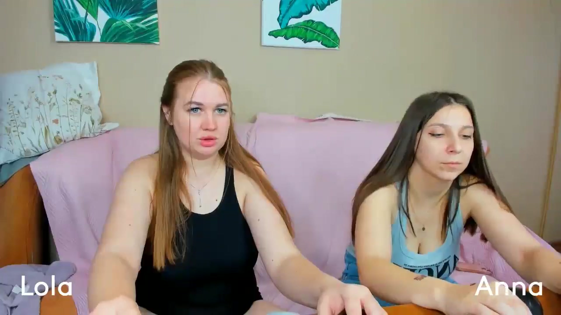 Gallery image thumbnail from IFlowersGirl's myfreecams stream on, 05/26/2025, 11:52 image 13 of 20