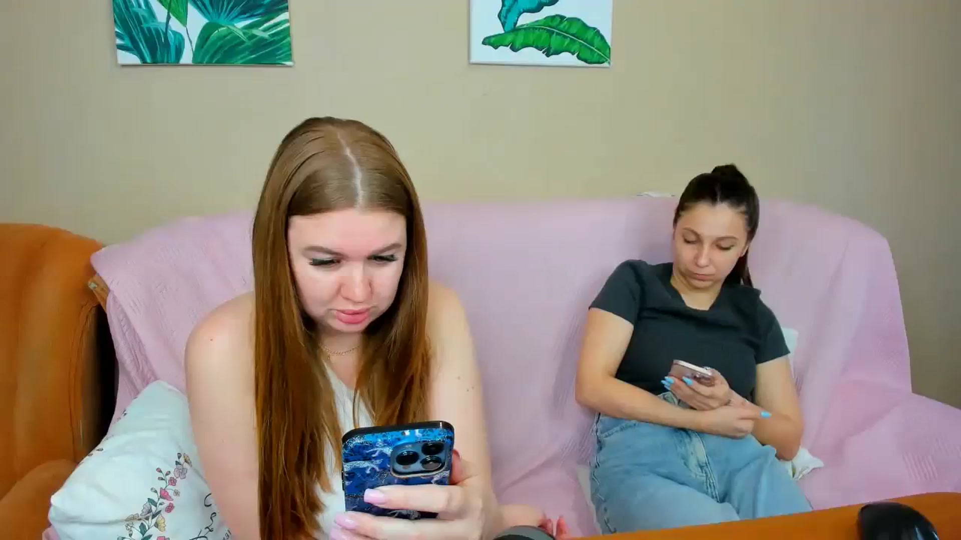 Gallery image thumbnail from IFlowersGirl's myfreecams stream on, 06/02/2025, 10:41 image 20 of 20