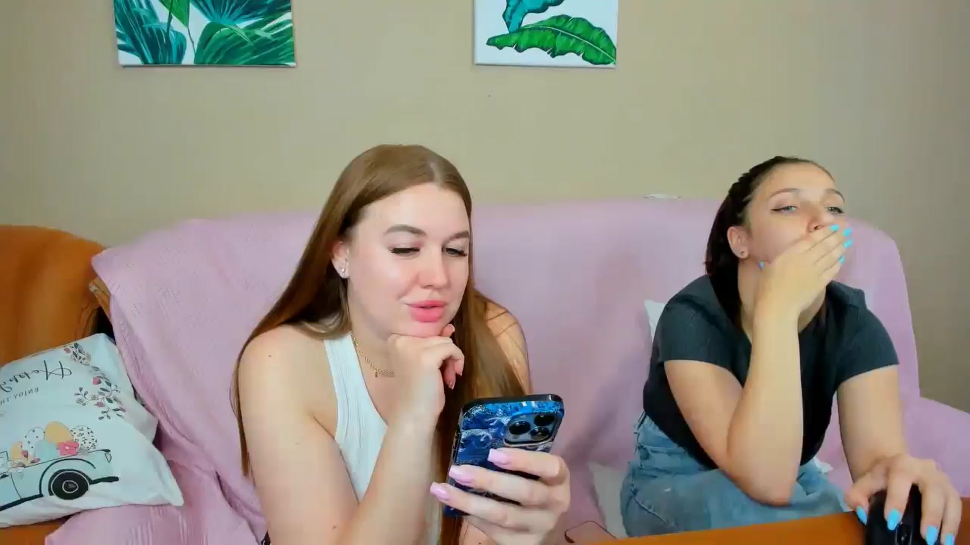 Gallery image thumbnail from IFlowersGirl's myfreecams stream on, 06/02/2025, 10:41 image 17 of 20