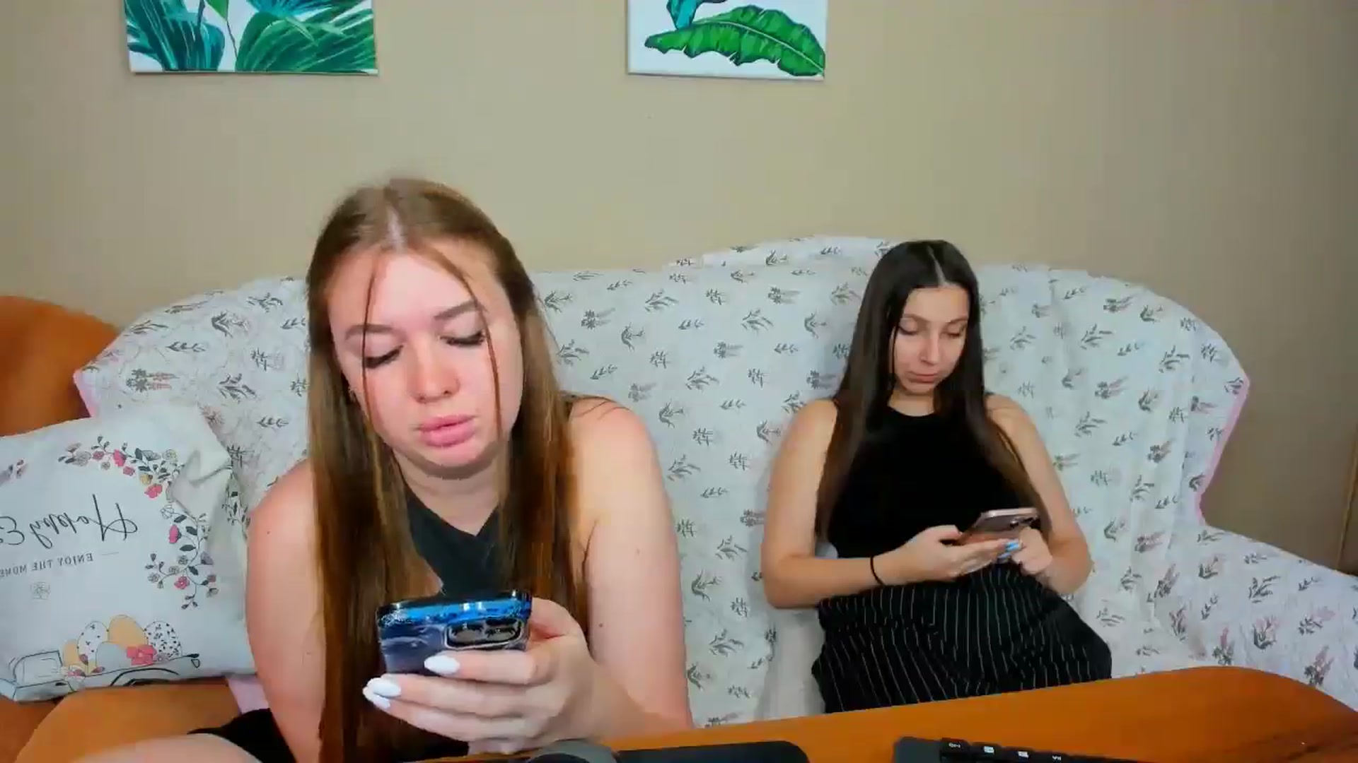 Gallery image thumbnail from IFlowersGirl's myfreecams stream on, 06/08/2025, 09:27 image 20 of 20