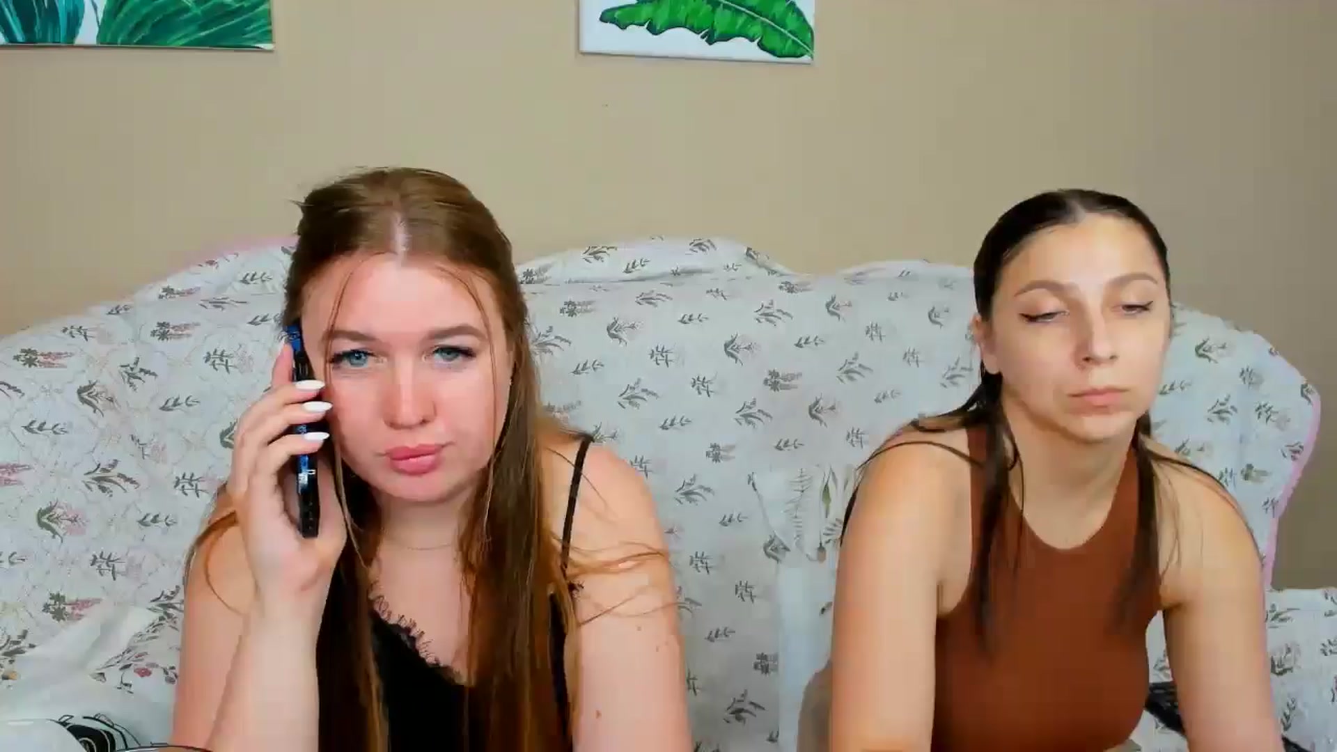 Gallery image thumbnail from IFlowersGirl's myfreecams stream on, 06/09/2025, 11:06 image 7 of 20
