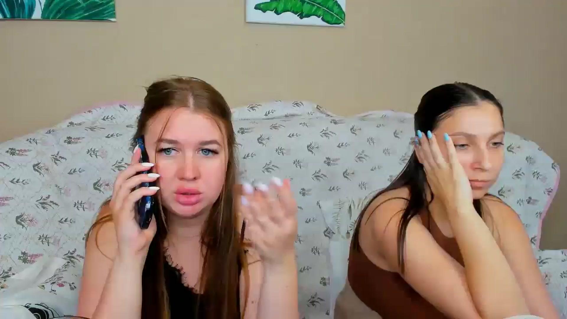 Gallery image thumbnail from IFlowersGirl's myfreecams stream on, 06/09/2025, 11:06 image 6 of 20