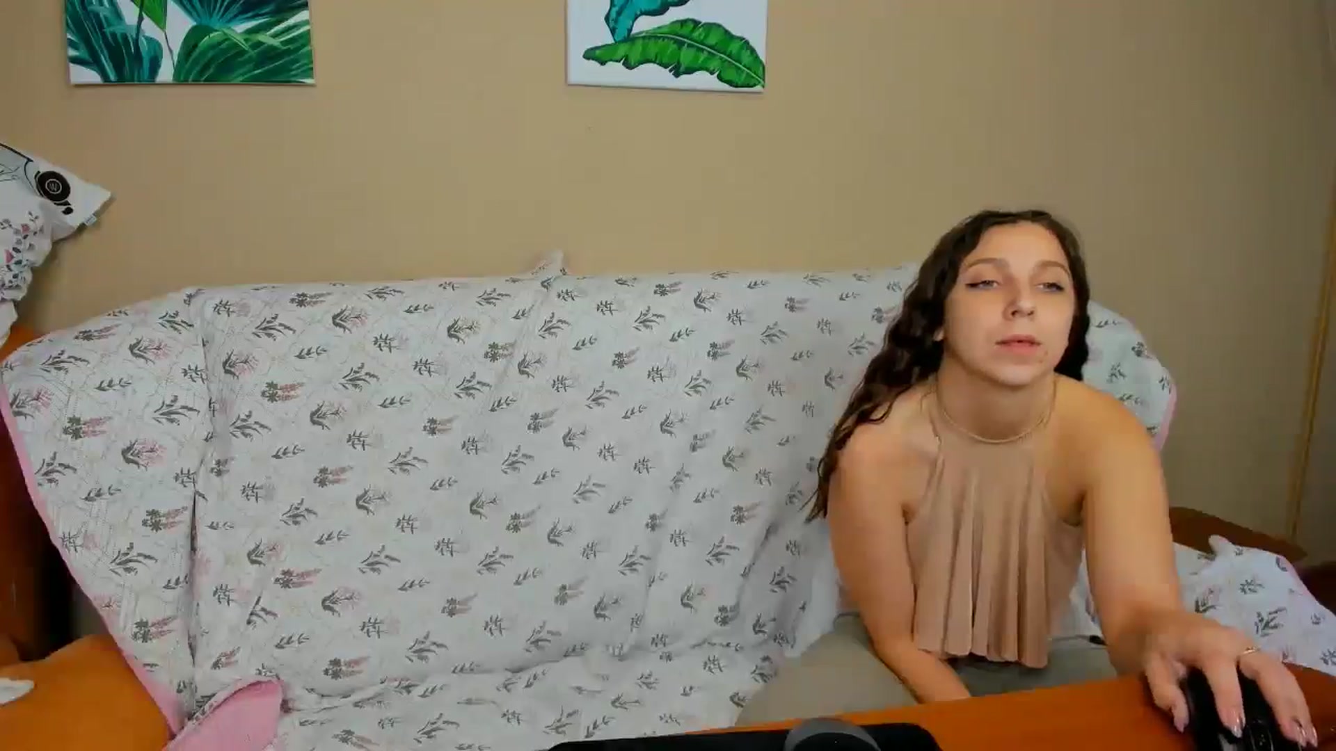 Gallery image thumbnail from IFlowersGirl's myfreecams stream on, 06/15/2025, 10:27 image 11 of 20