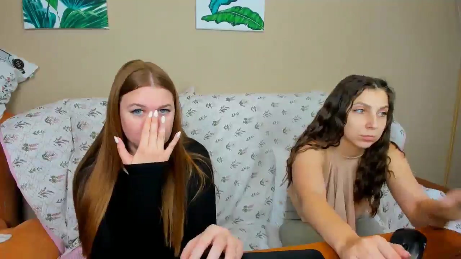 Gallery image thumbnail from IFlowersGirl's myfreecams stream on, 06/15/2025, 10:27 image 6 of 20