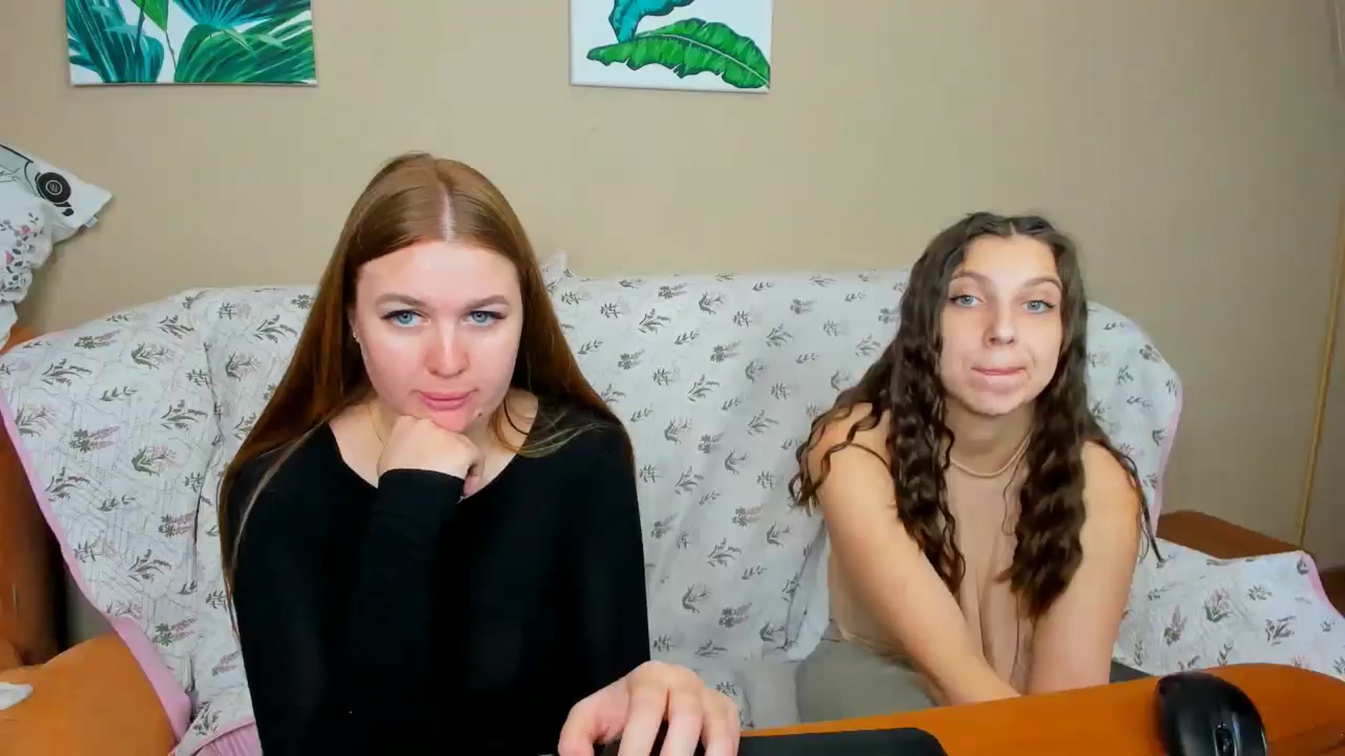 Gallery image thumbnail from IFlowersGirl's myfreecams stream on, 06/15/2025, 10:57 image 12 of 20