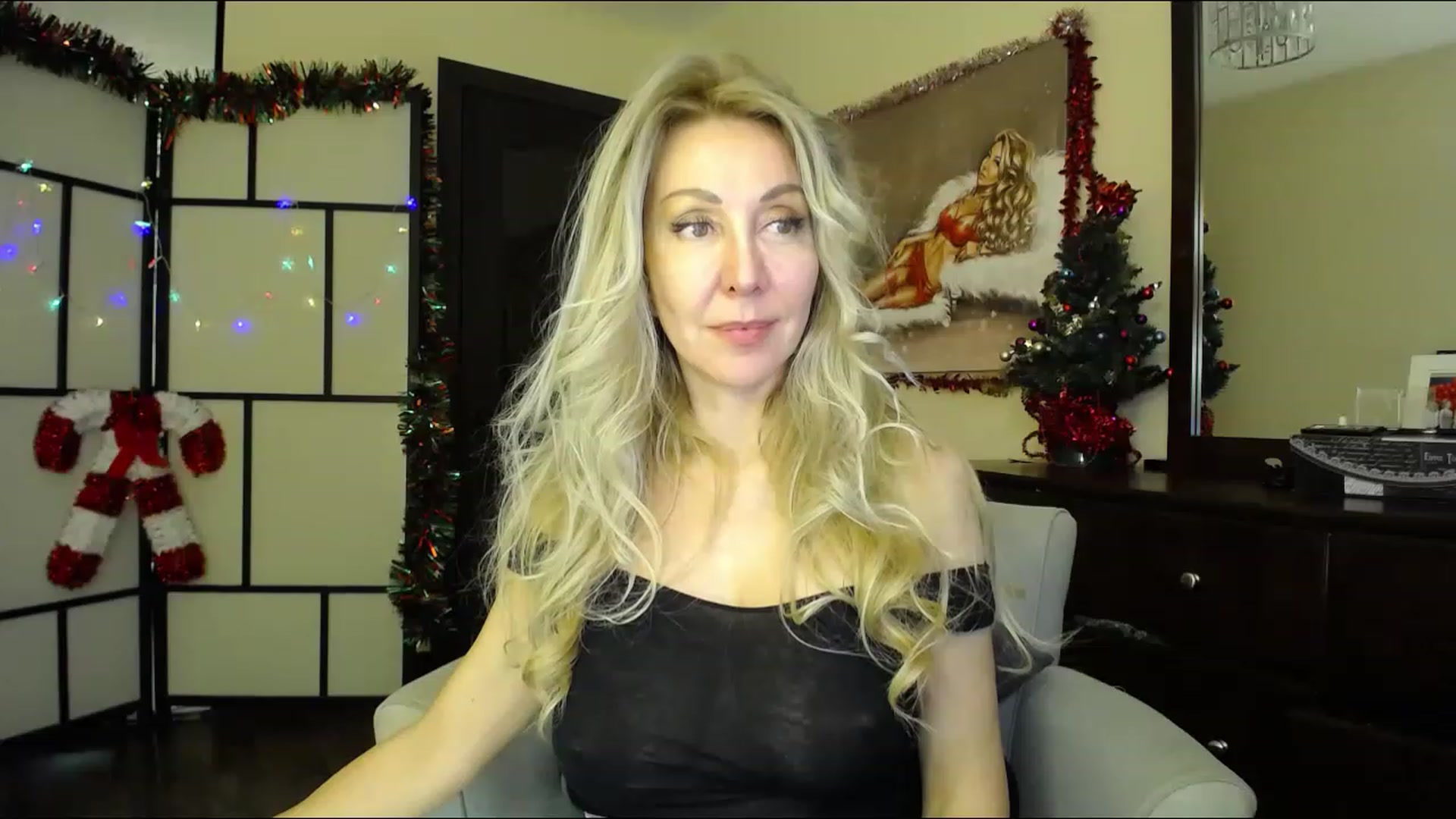 Gallery image thumbnail from IMissBehaving's myfreecams stream on, 12/08/2022, 01:33 image 14 of 20