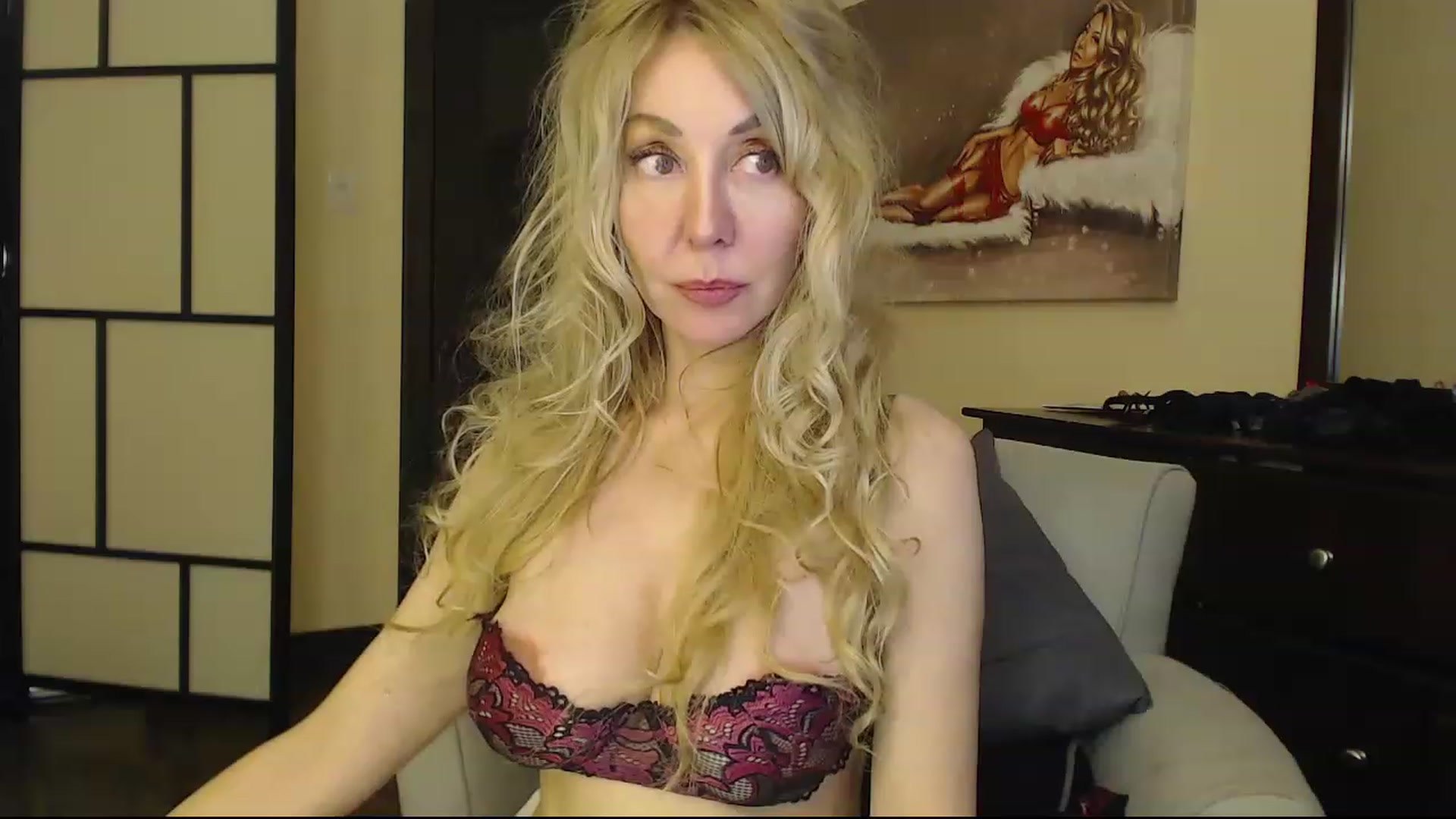 Gallery image thumbnail from IMissBehaving's myfreecams stream on, 01/18/2023, 02:21 image 6 of 20