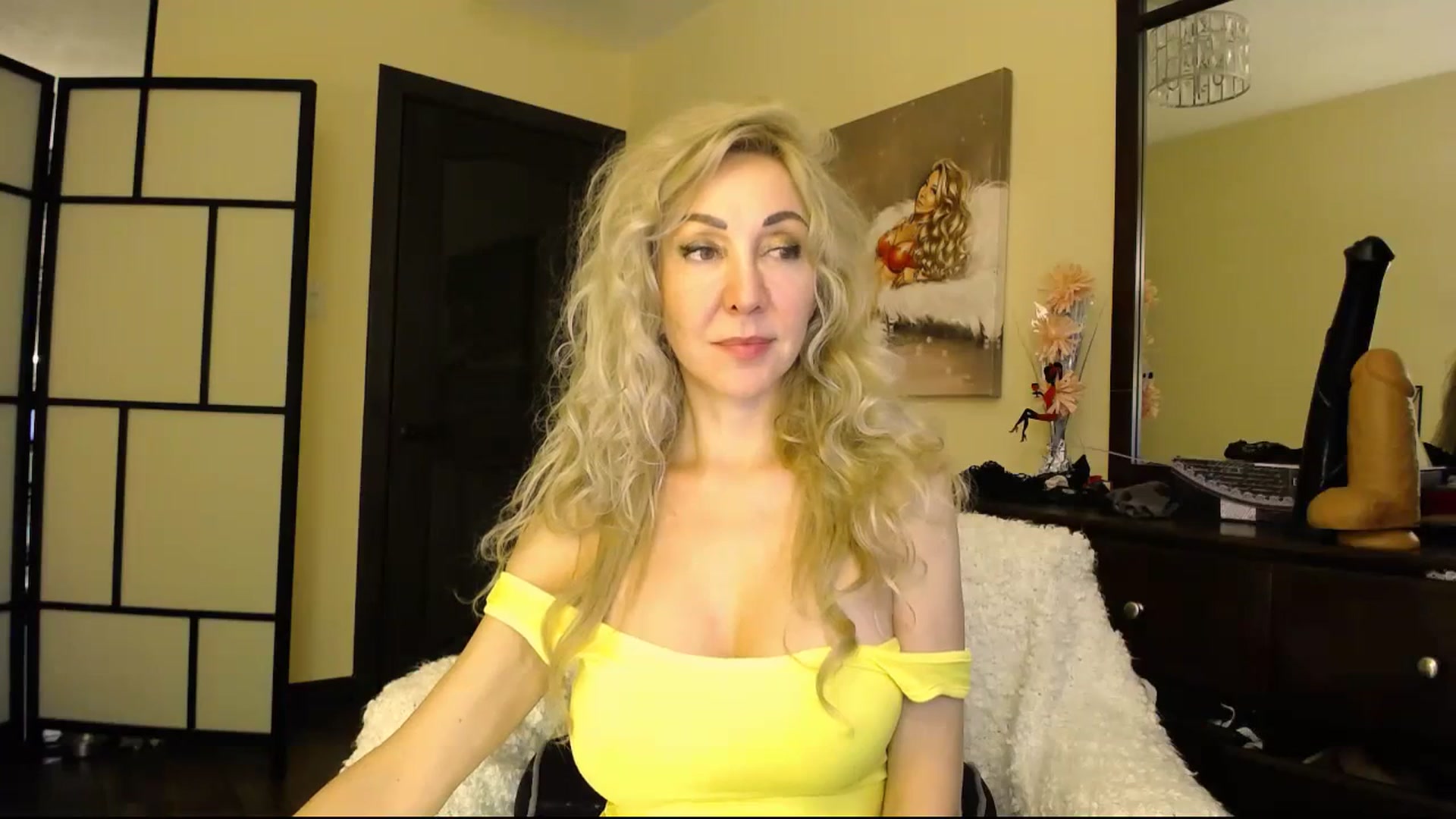 Gallery image thumbnail from IMissBehaving's myfreecams stream on, 03/10/2024, 01:49 image 9 of 20