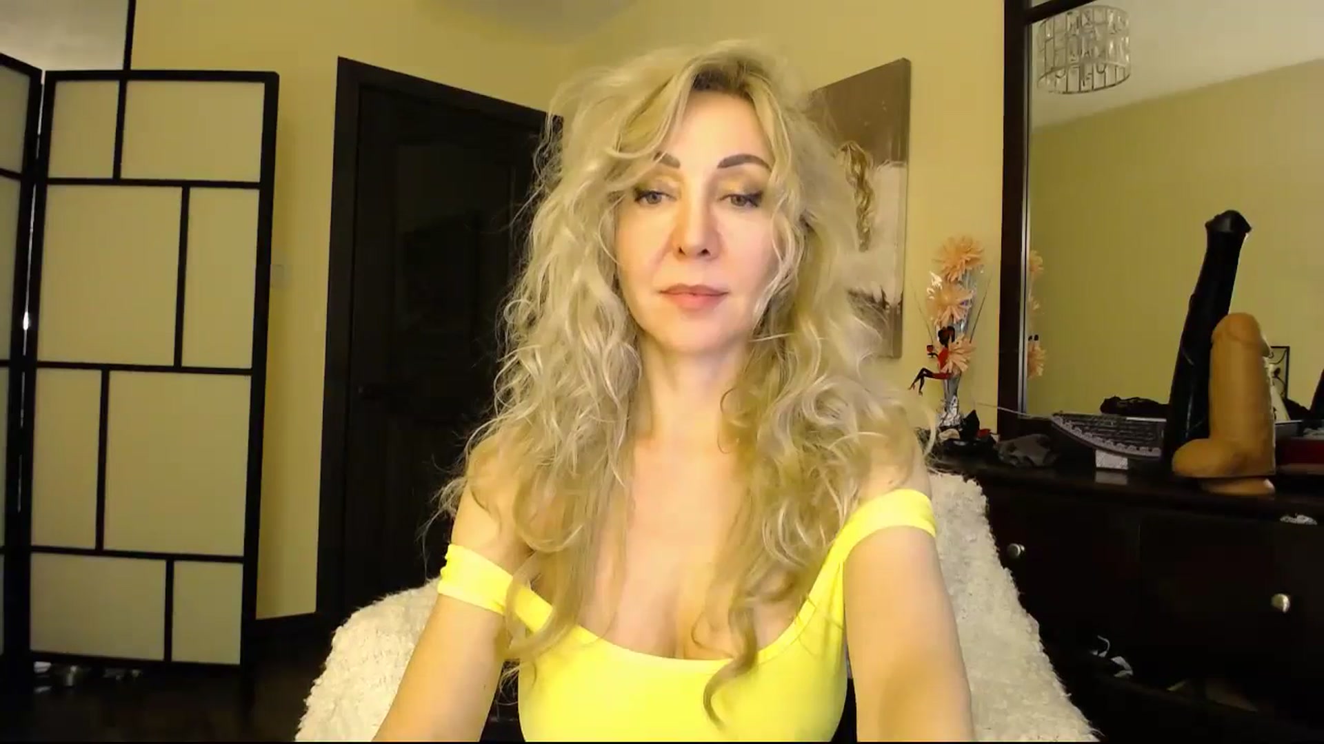 Gallery image thumbnail from IMissBehaving's myfreecams stream on, 03/10/2024, 01:49 image 15 of 20