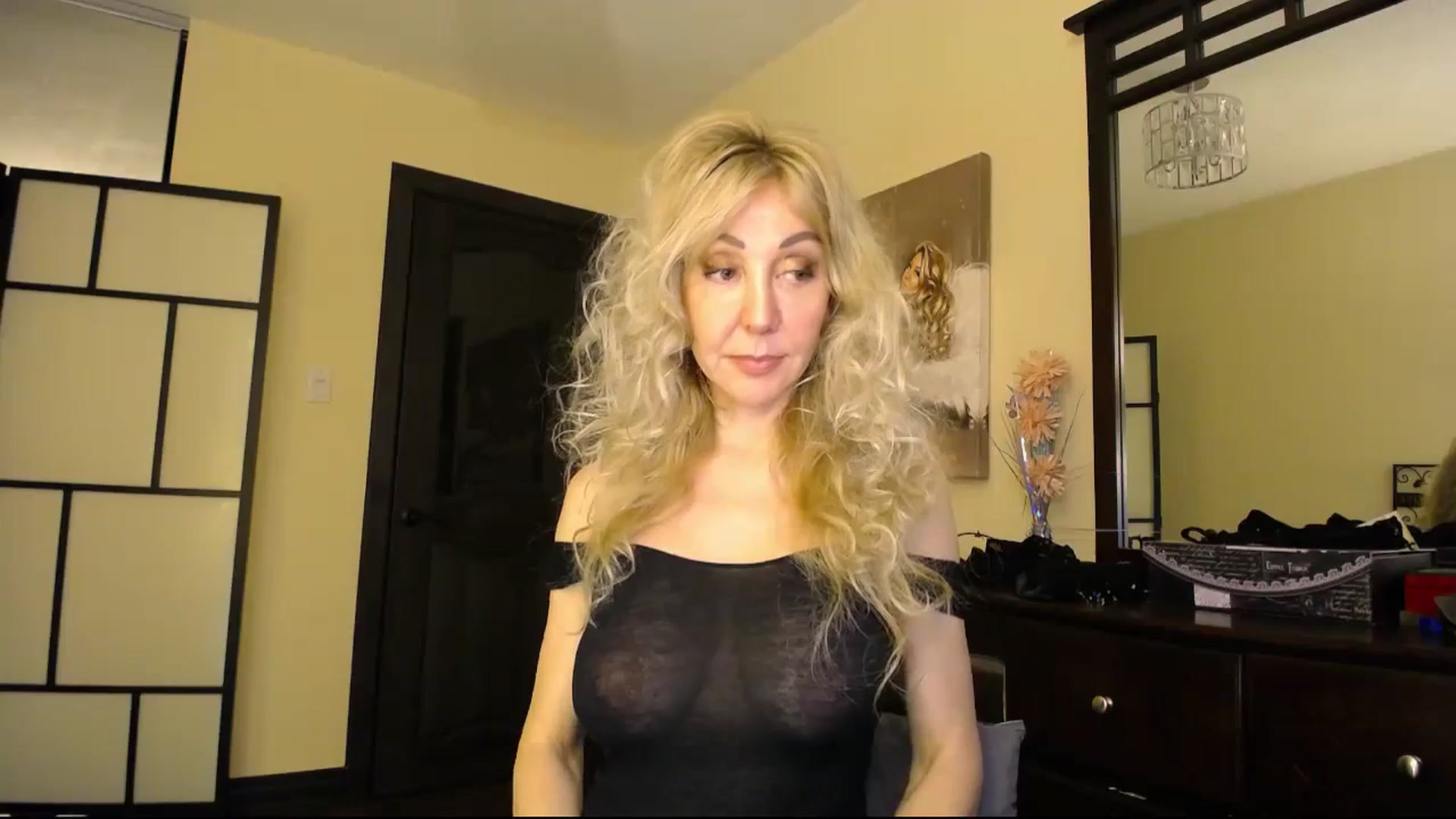 Gallery image thumbnail from IMissBehaving's myfreecams stream on, 03/18/2024, 23:59 image 2 of 20