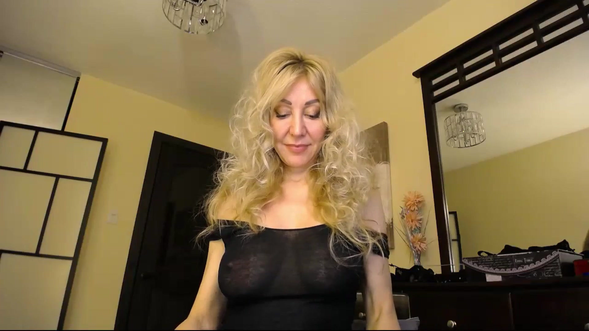 Gallery image thumbnail from IMissBehaving's myfreecams stream on, 03/18/2024, 23:59 image 18 of 20