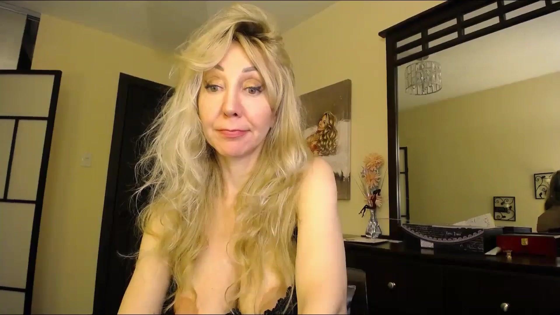 Gallery image thumbnail from IMissBehaving's myfreecams stream on, 03/26/2024, 01:02 image 20 of 20