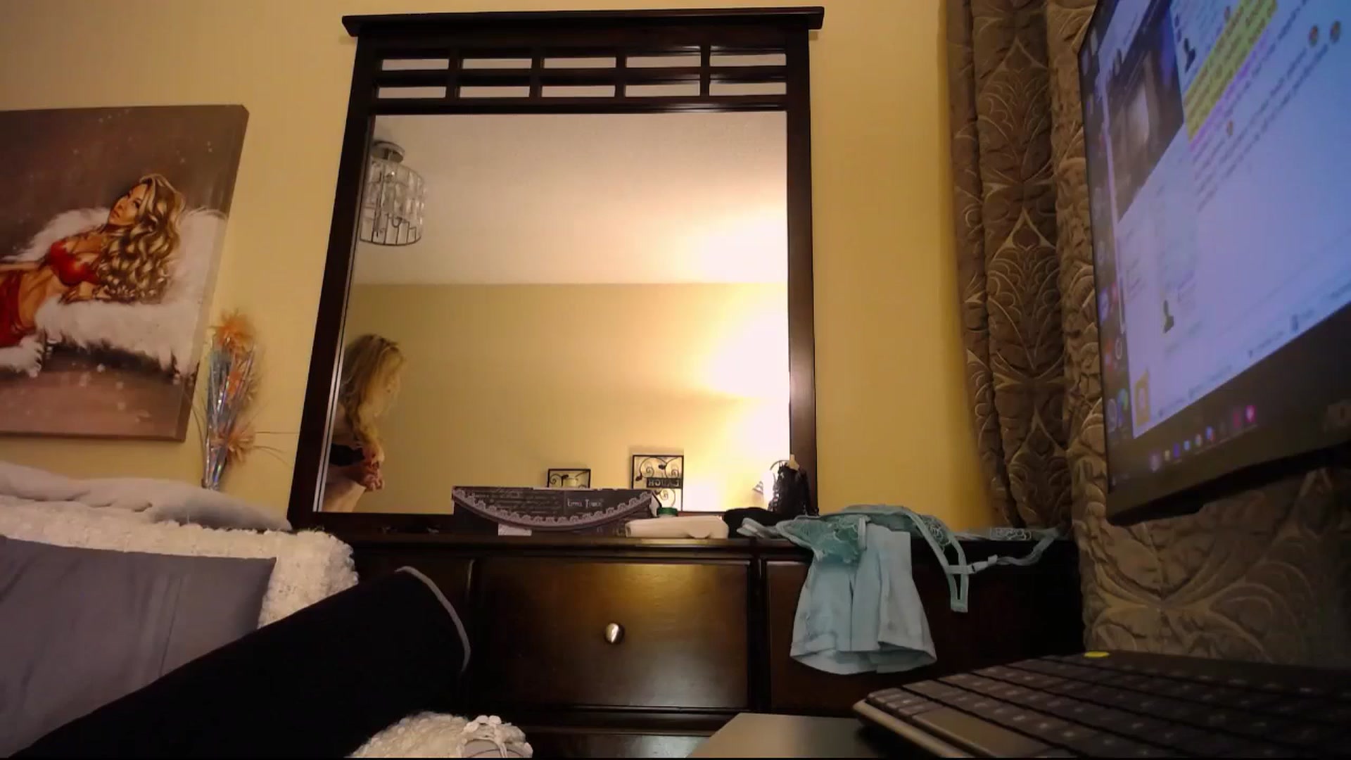 Gallery image thumbnail from IMissBehaving's myfreecams stream on, 07/11/2024, 24:43 image 10 of 20