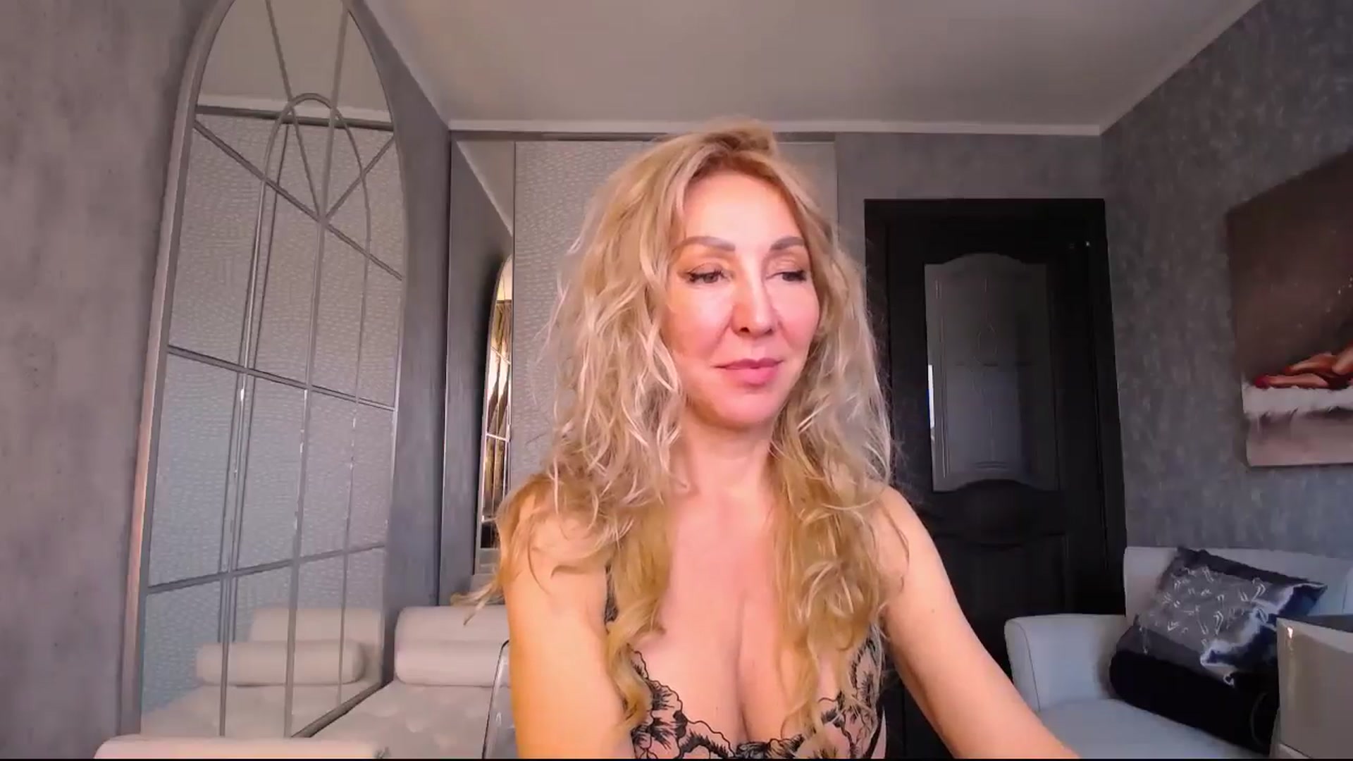 Gallery image thumbnail from IMissBehaving's myfreecams stream on, 09/06/2024, 19:23 image 18 of 20