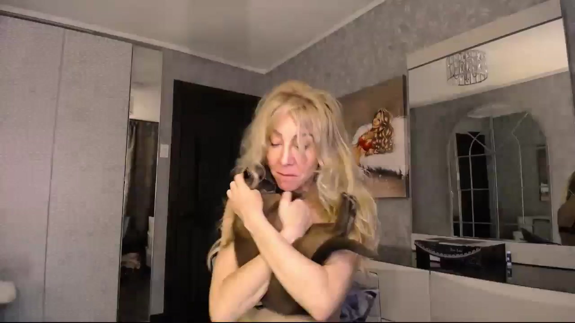 Gallery image thumbnail from IMissBehaving's myfreecams stream on, 09/13/2024, 23:46 image 9 of 20