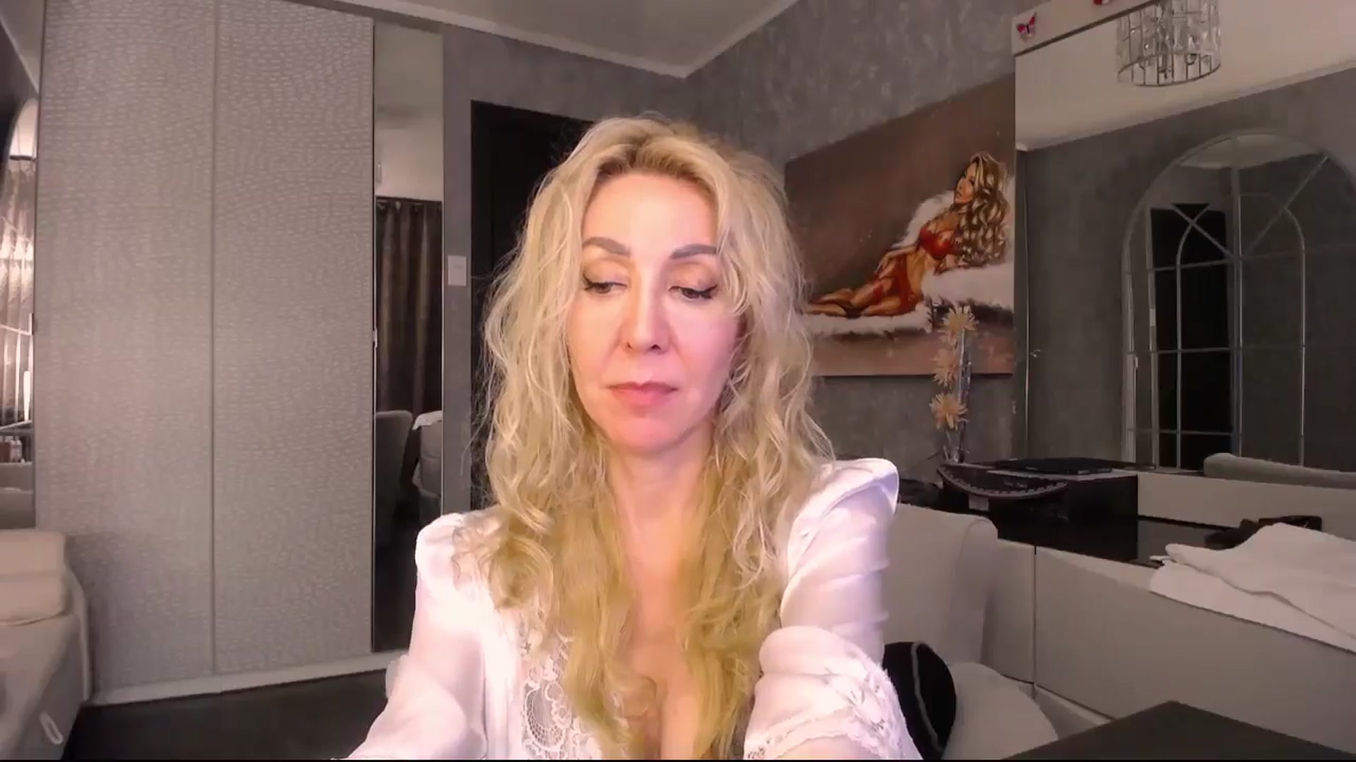 Gallery image thumbnail from IMissBehaving's myfreecams stream on, 06/11/2025, 03:54 image 18 of 20