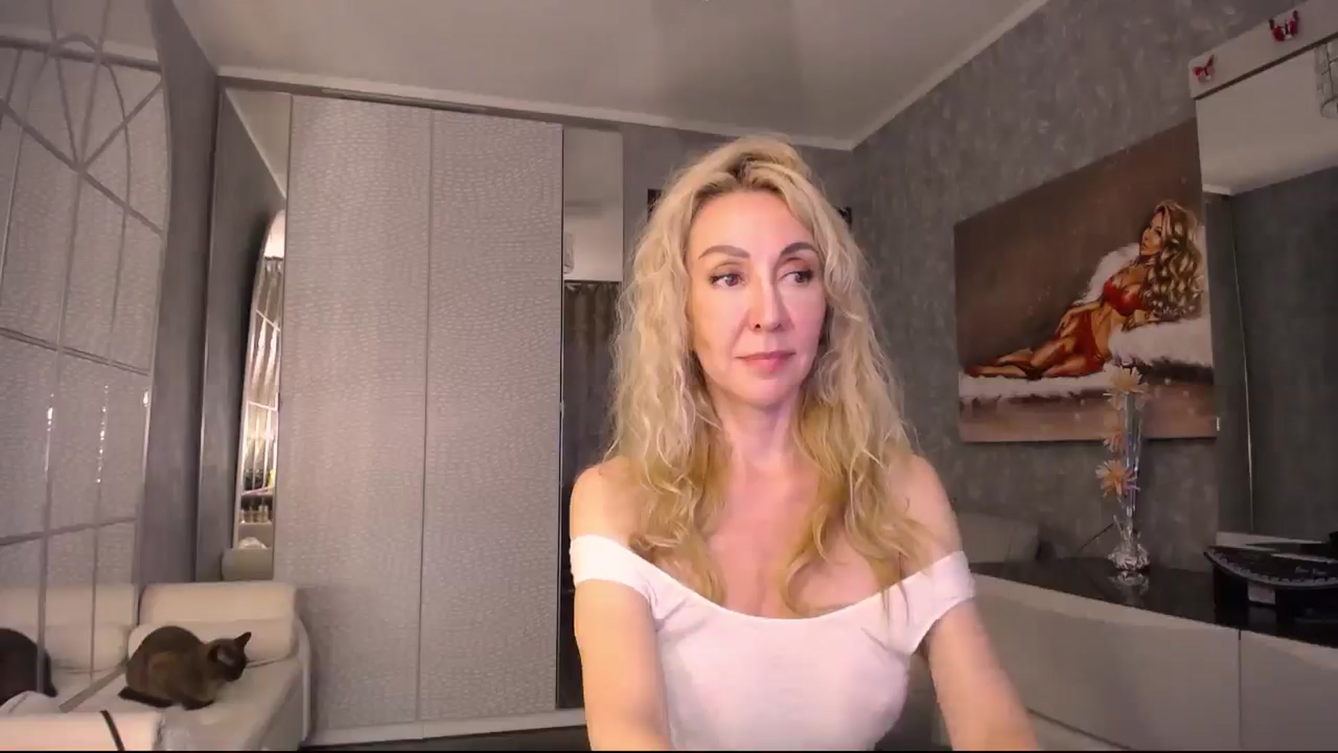 Gallery image thumbnail from IMissBehaving's myfreecams stream on, 06/19/2025, 23:48 image 10 of 20