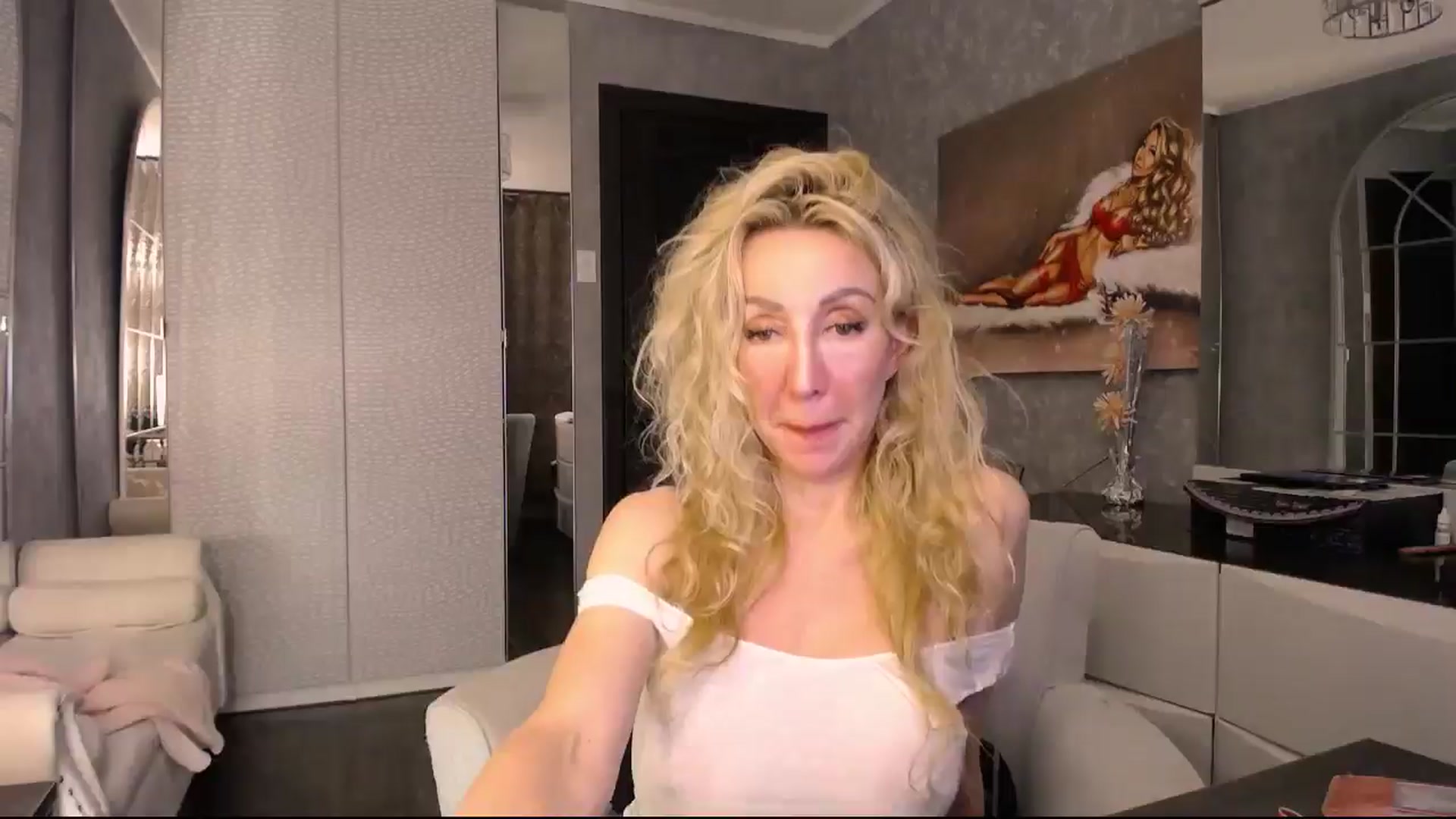 Gallery image thumbnail from IMissBehaving's myfreecams stream on, 06/27/2025, 03:18 image 8 of 20
