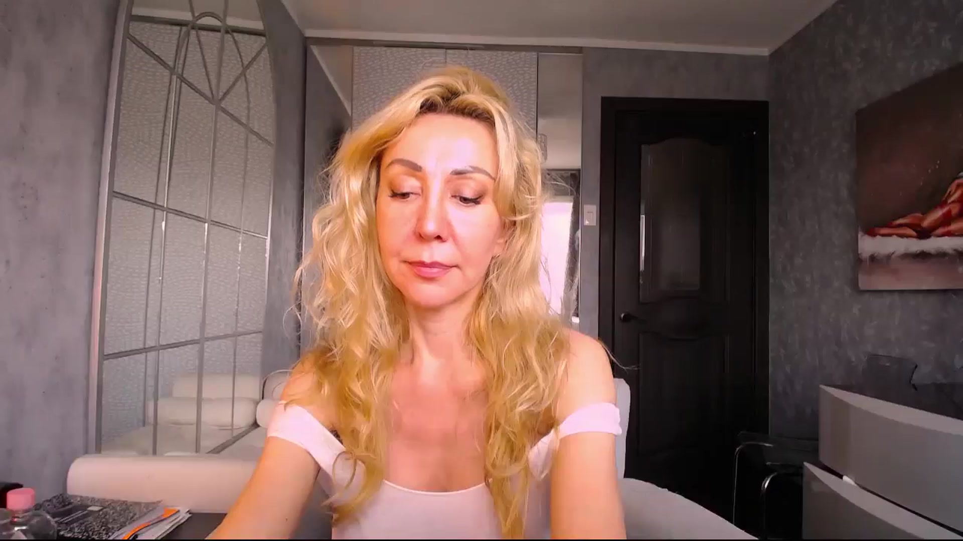 Gallery image thumbnail from IMissBehaving's myfreecams stream on, 07/05/2025, 22:16 image 15 of 20