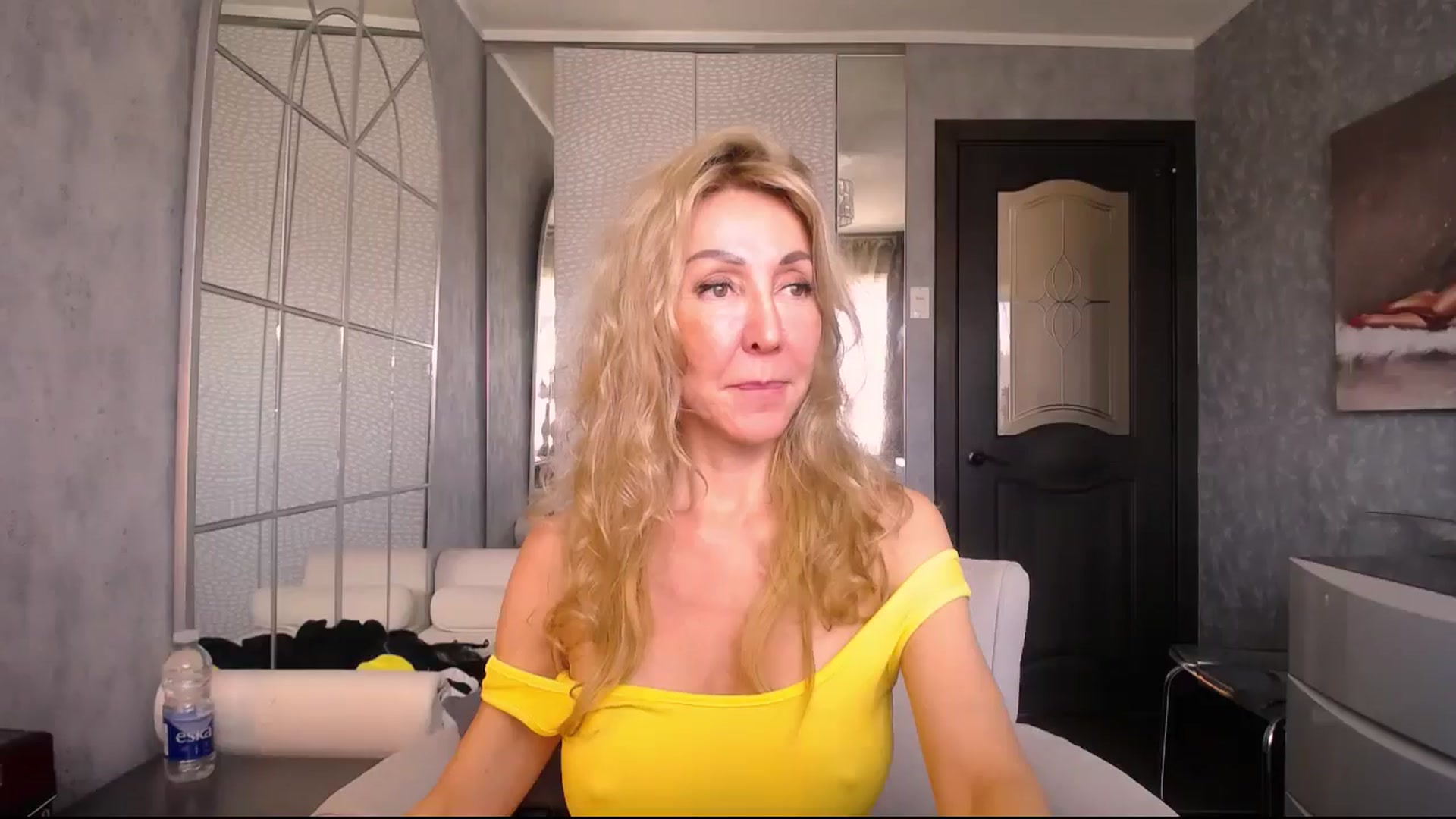 Gallery image thumbnail from IMissBehaving's myfreecams stream on, 07/20/2025, 18:09 image 9 of 20